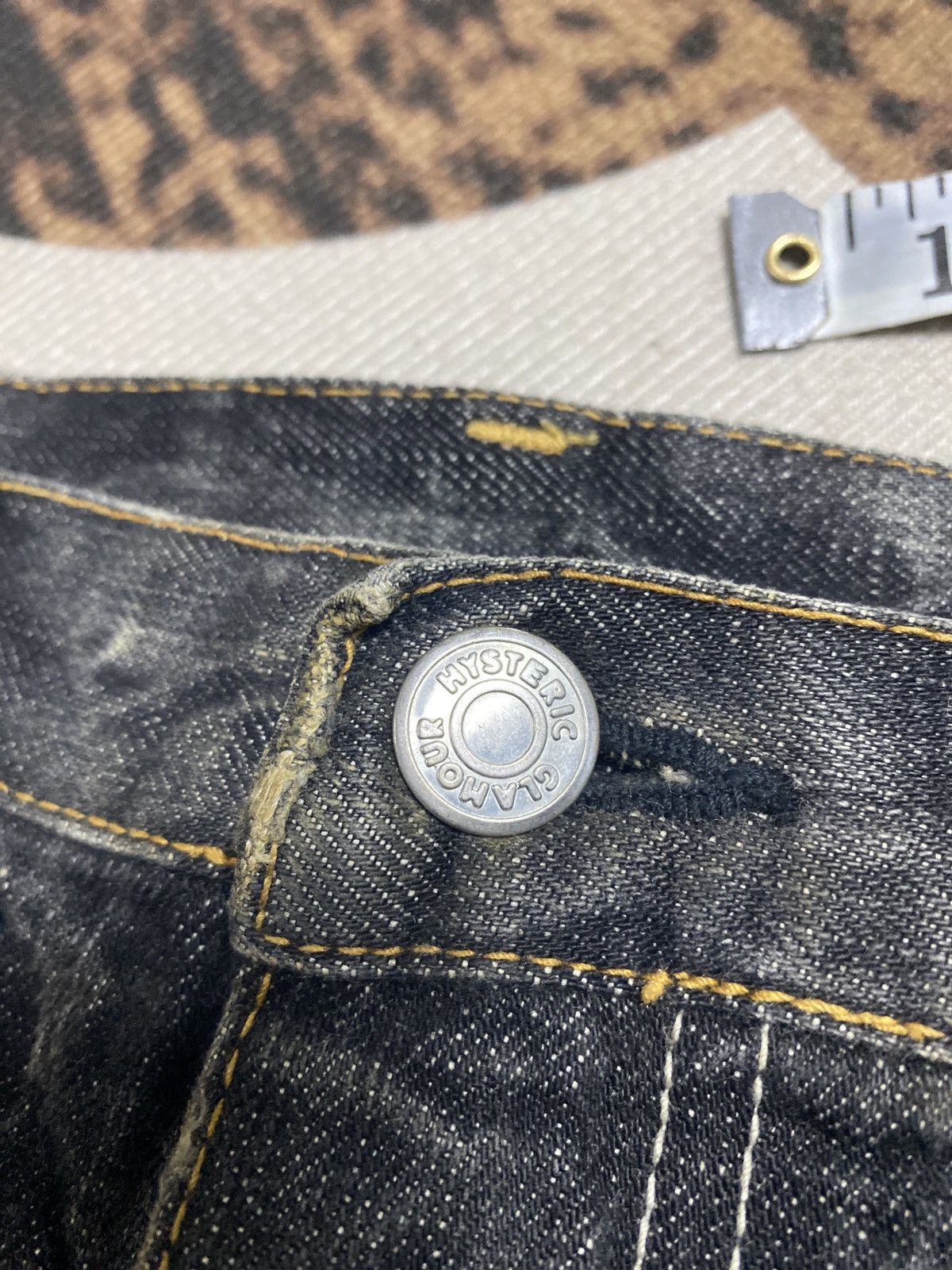 Hysteric Glamour Vintage Hysteric Glamour mini skirt distress denim Size 28" / US 6 / IT 42 - 17 Thumbnail