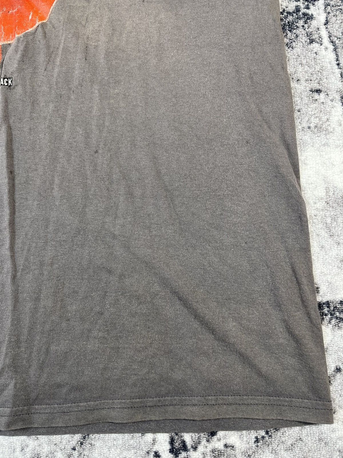 Gildan The Alarm Band Tee Faded Distressed Vintage Style Size US XL / EU 56 / 4 - 12 Thumbnail