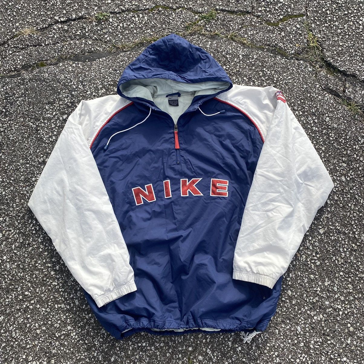 Nike NIKE 90S VINTAGE CENTER LOGO OVERSIZE NYLON JACKET Y2K RARE Size US XL / EU 56 / 4 - 1 Thumbnail