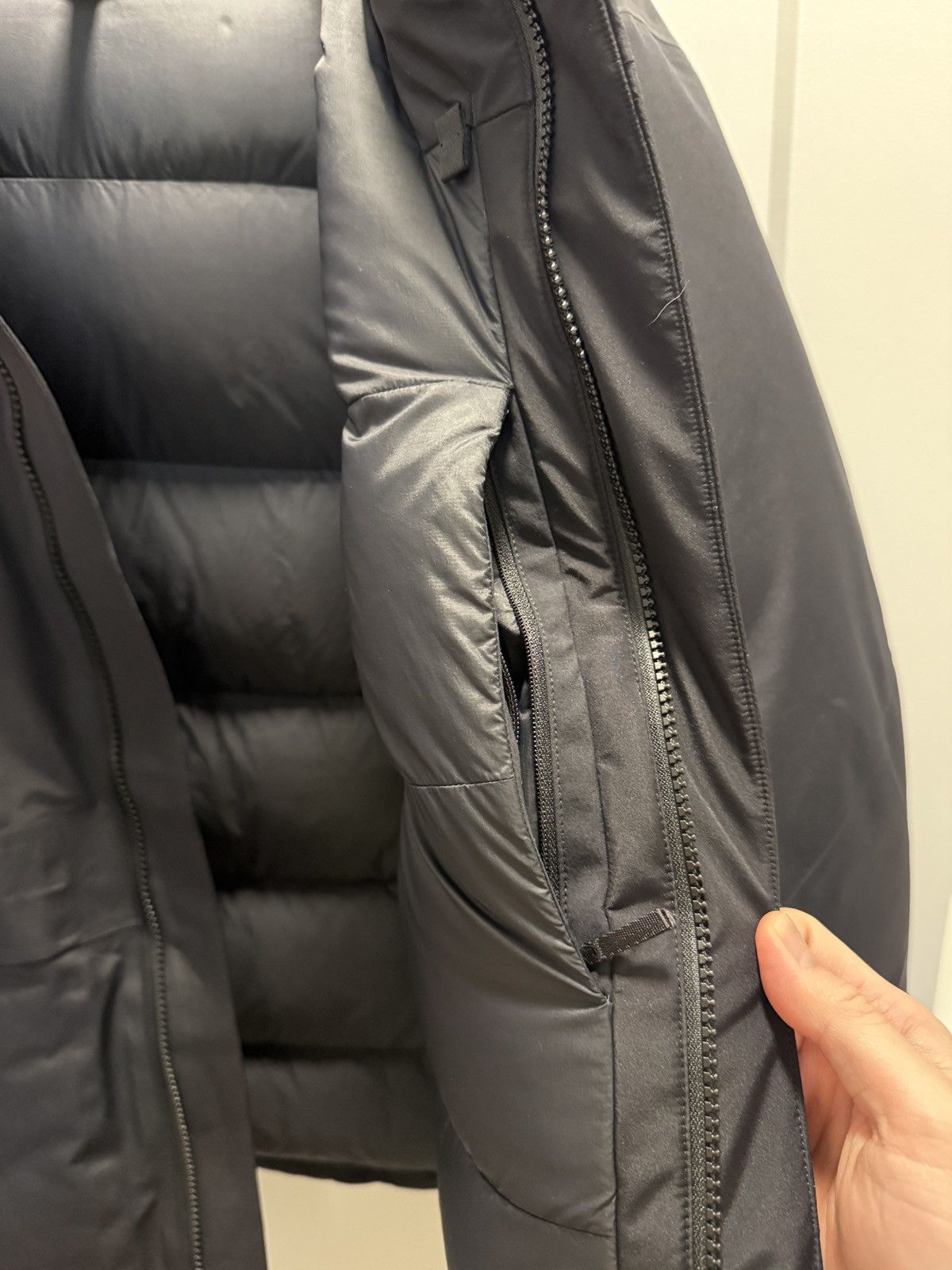 Arc'teryx ARCTERYX VEILANCE SORIN DOWN JACKET MEN'S M Size US M / EU 48-50 / 2 - 10 Thumbnail