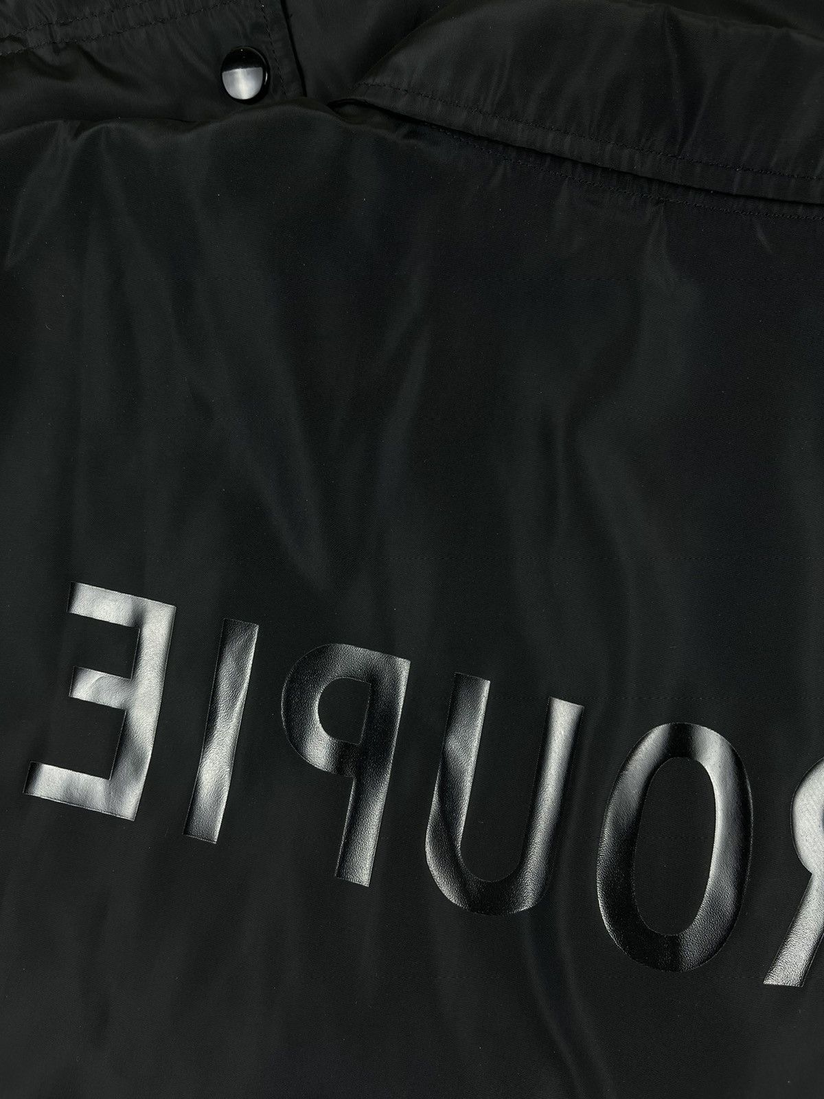 Undercover Undercover Groupie Logo Lined Nylon Coach Jacket Size US S / EU 44-46 / 1 - 3 Thumbnail