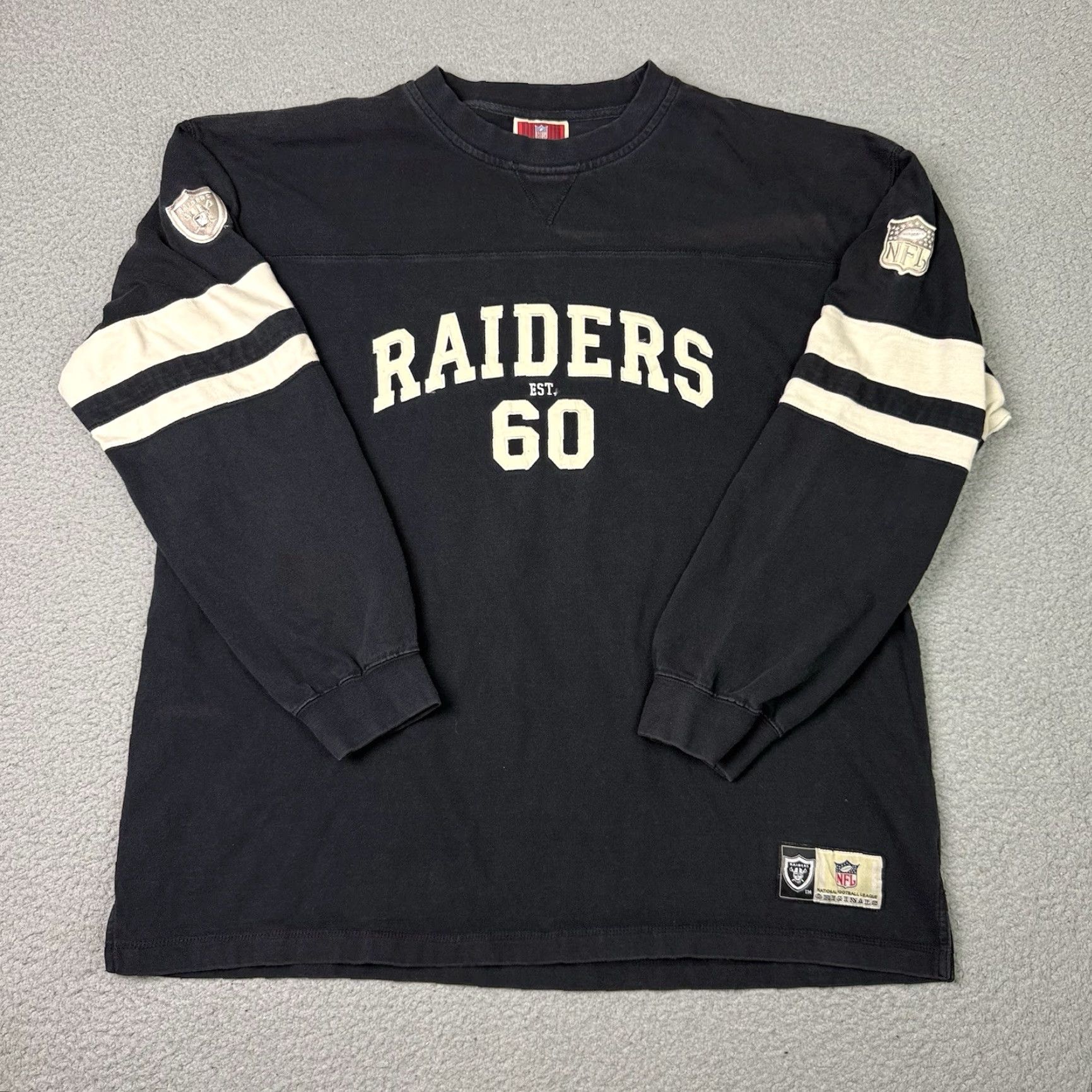 NFL VINTAGE Las Vegas Raiders Shirt Adult XXL Black NFL Originals Est 60 Rare LA Oakland 2XL Size US XXL / EU 58 / 5 - 2 Thumbnail