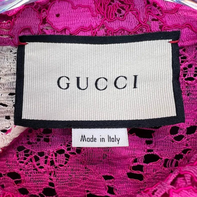 Gucci GucciRose-red hollow embroidered logo jacket 2503-Nextarrow Size US M / EU 48-50 / 2 - 3 Thumbnail