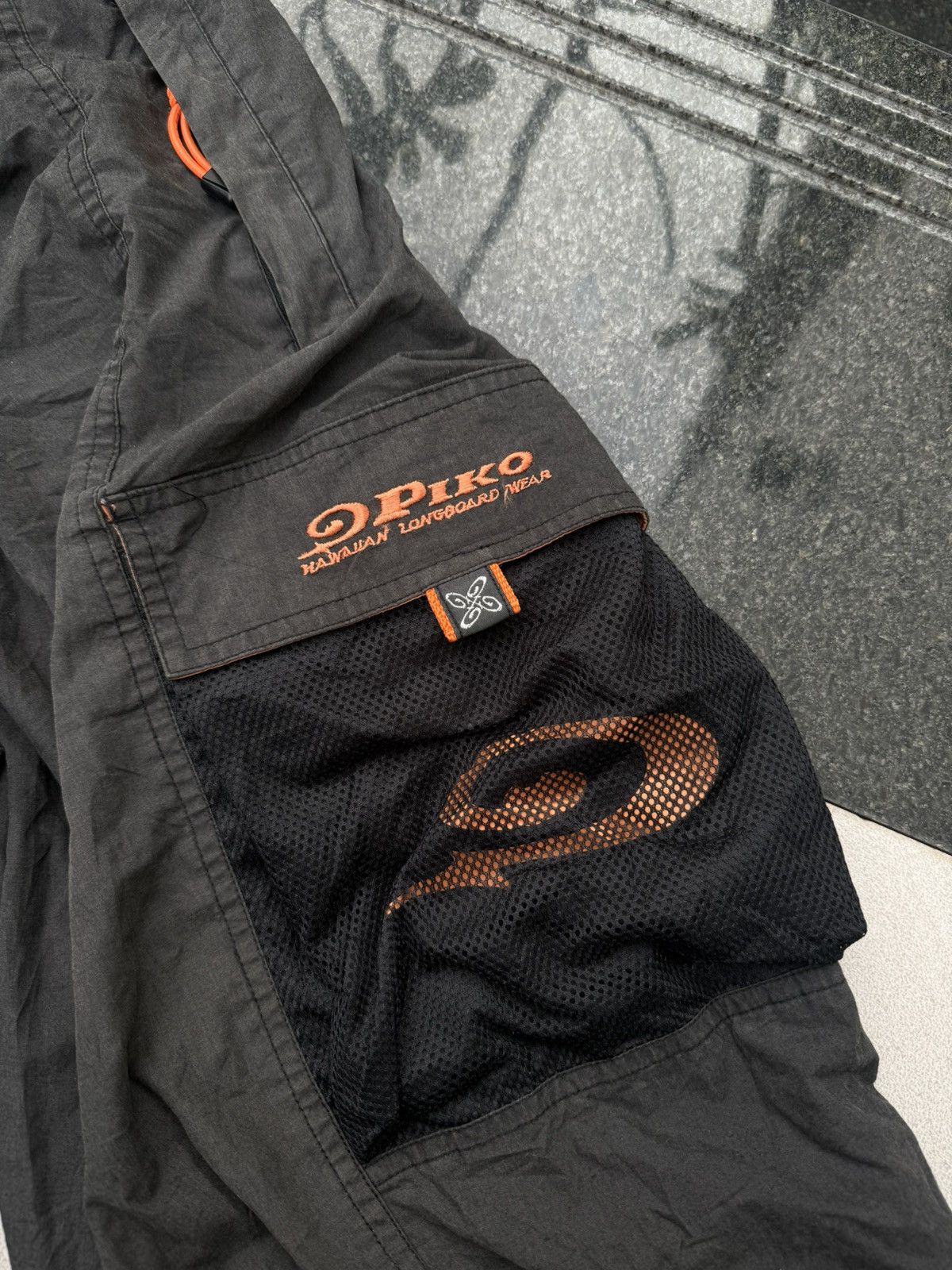 Japanese Brand 90’s PIKO RARE HAWAIIAN SURF Y2K ZIP SHORT TRANSFORMER PANTS Size US 34 / EU 50 - 12 Thumbnail