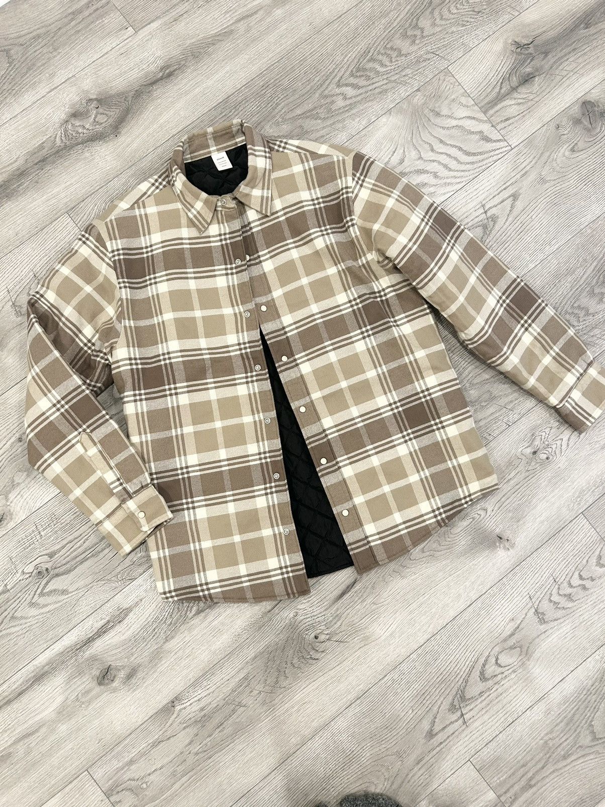 ジャケット・アウター jjjjound Lightweight Utility Jacket The JJJJ Utility Jacket will be available online in olive