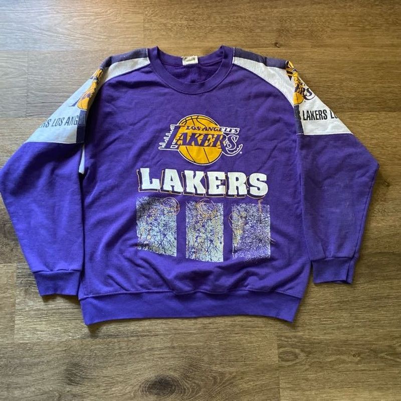NBA Vintage Lakers Basketball Crew Neck Sweater Size US XL / EU 56 / 4 - 1 Thumbnail