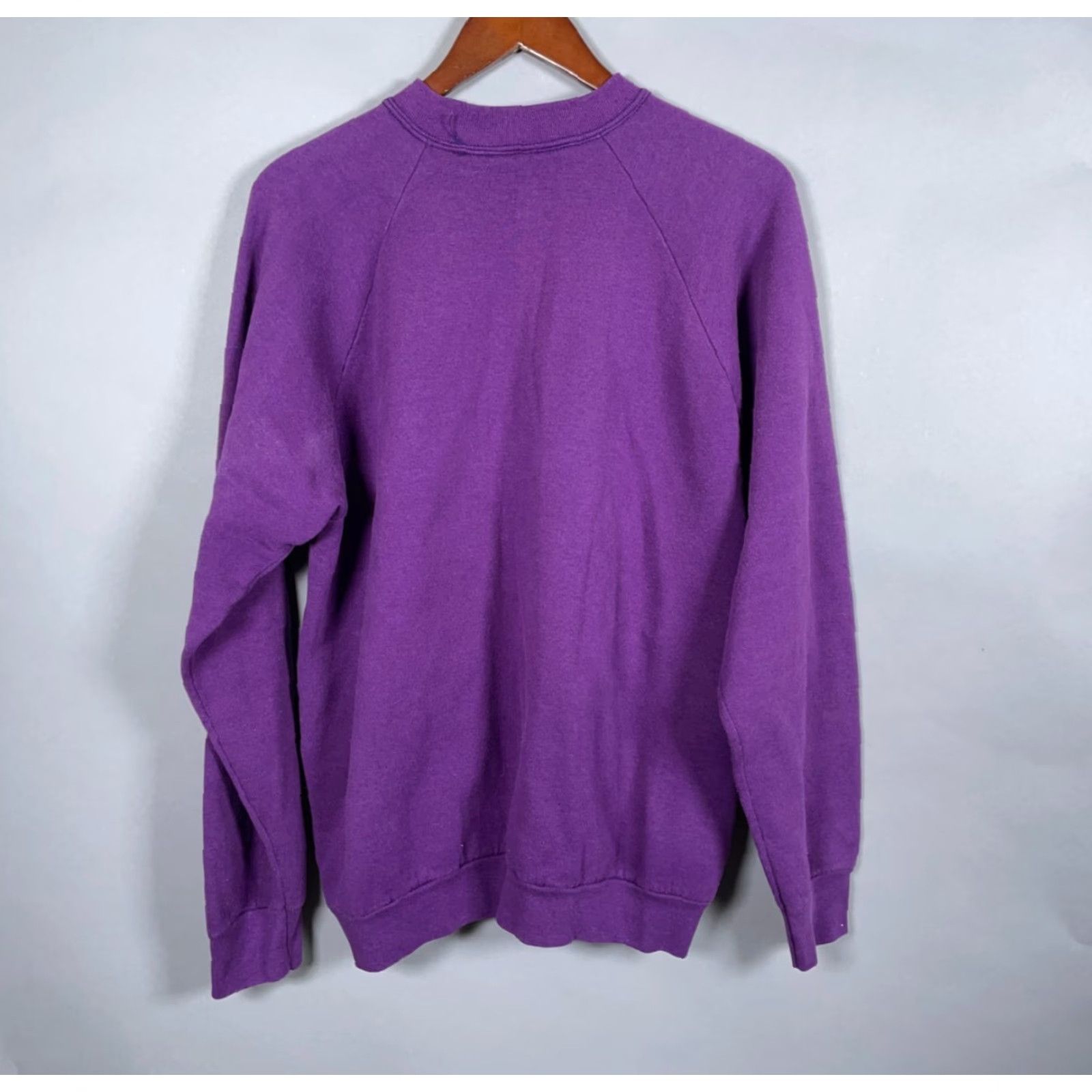 Fruit Of The Loom VINTAGE Fruit of the Loom 90s Unicorn Sweatshirt Raglan Sleeve Crew Neck XL Purple Adult Womens Size XL / US 12-14 / IT 48-50 - 2 Thumbnail