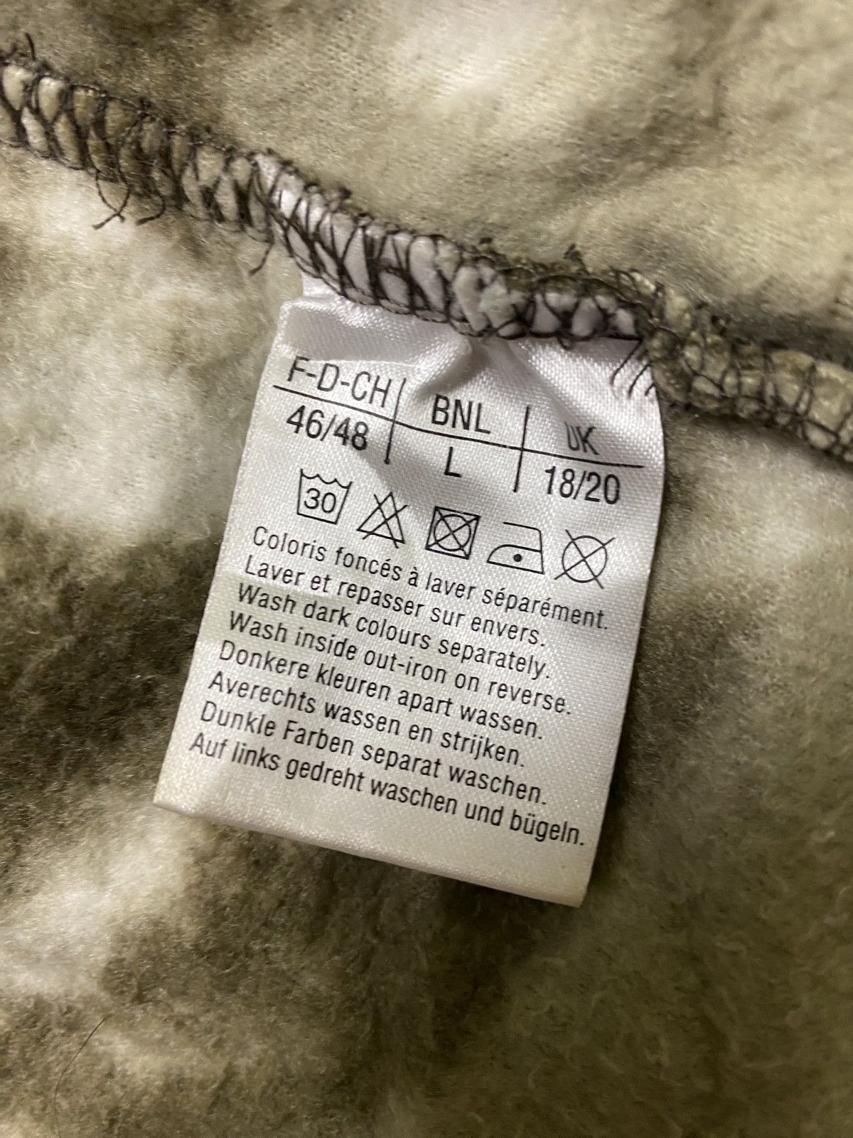Vintage Animal Wolves Vintage Overprint Logo Winter Fleece Jacket Size US L / EU 52-54 / 3 - 8 Thumbnail