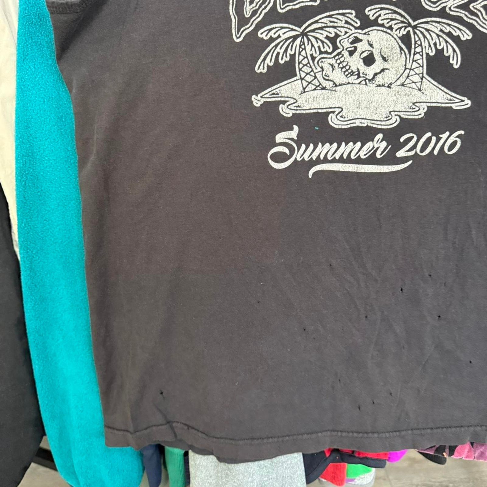 Other 2016 Blink 182 Tour Tank Top Super Faded Black Size US XL / EU 56 / 4 - 4 Thumbnail