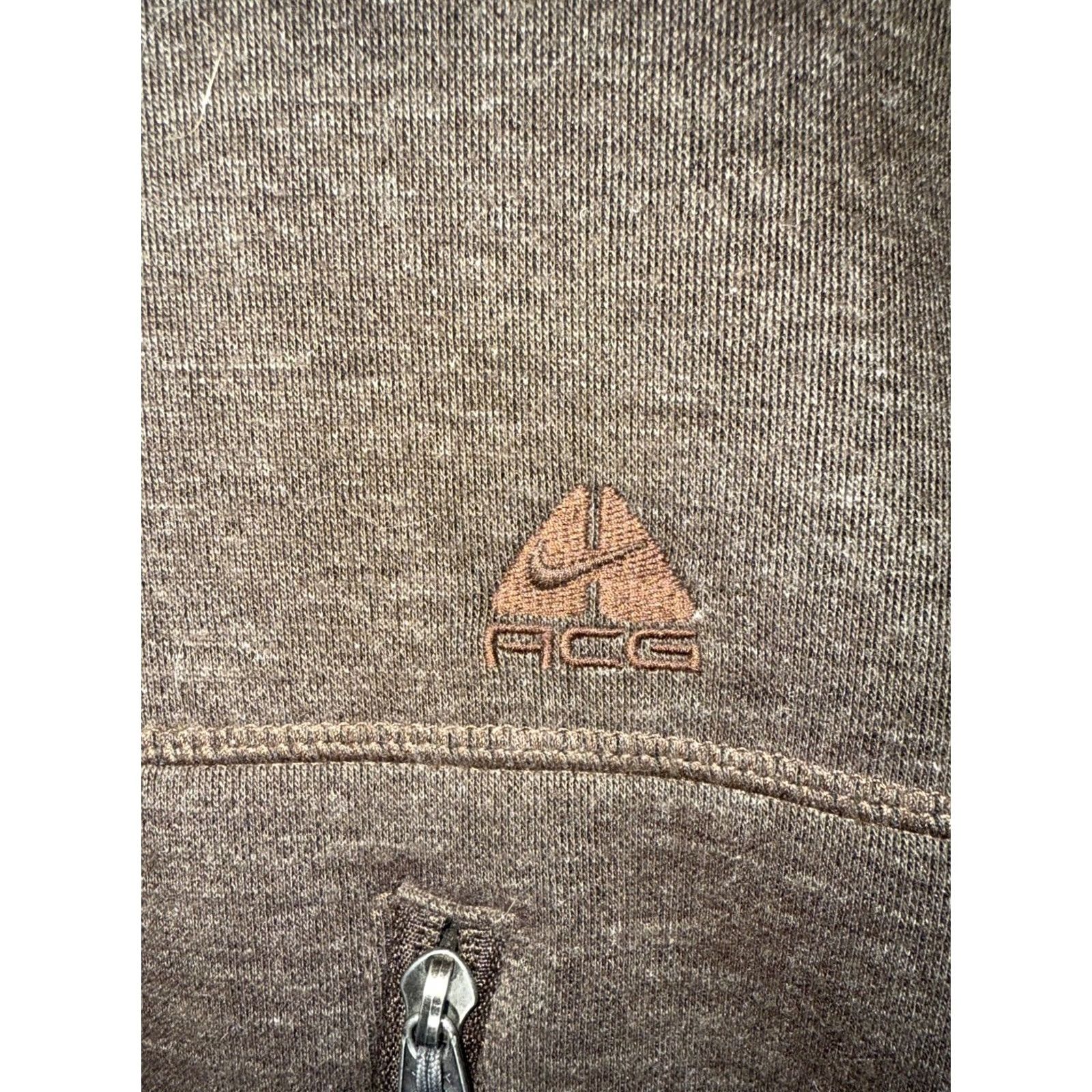 Nike ACG VINTAGE Nike ACG Softshell Jacket Mens M Brown Classic 90s Streetwear Zip Pockets Size US L / EU 52-54 / 3 - 7 Thumbnail