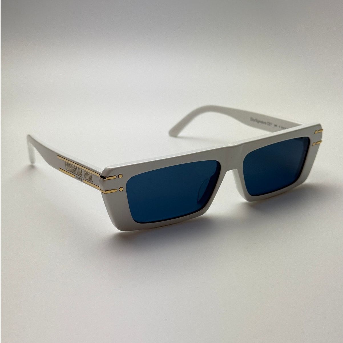 Celine NEW Dior Sunglasses DiorSignature S2U 50B0 White/Blue Women Size ONE SIZE - 8 Thumbnail