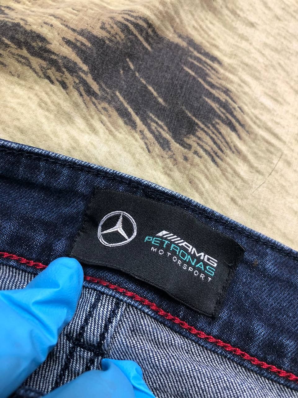 Tommy Hilfiger MERCEDES BENZ PETRONAS AMG Faded Distressed Denim Jeans Size US 34 / EU 50 - 2 Thumbnail