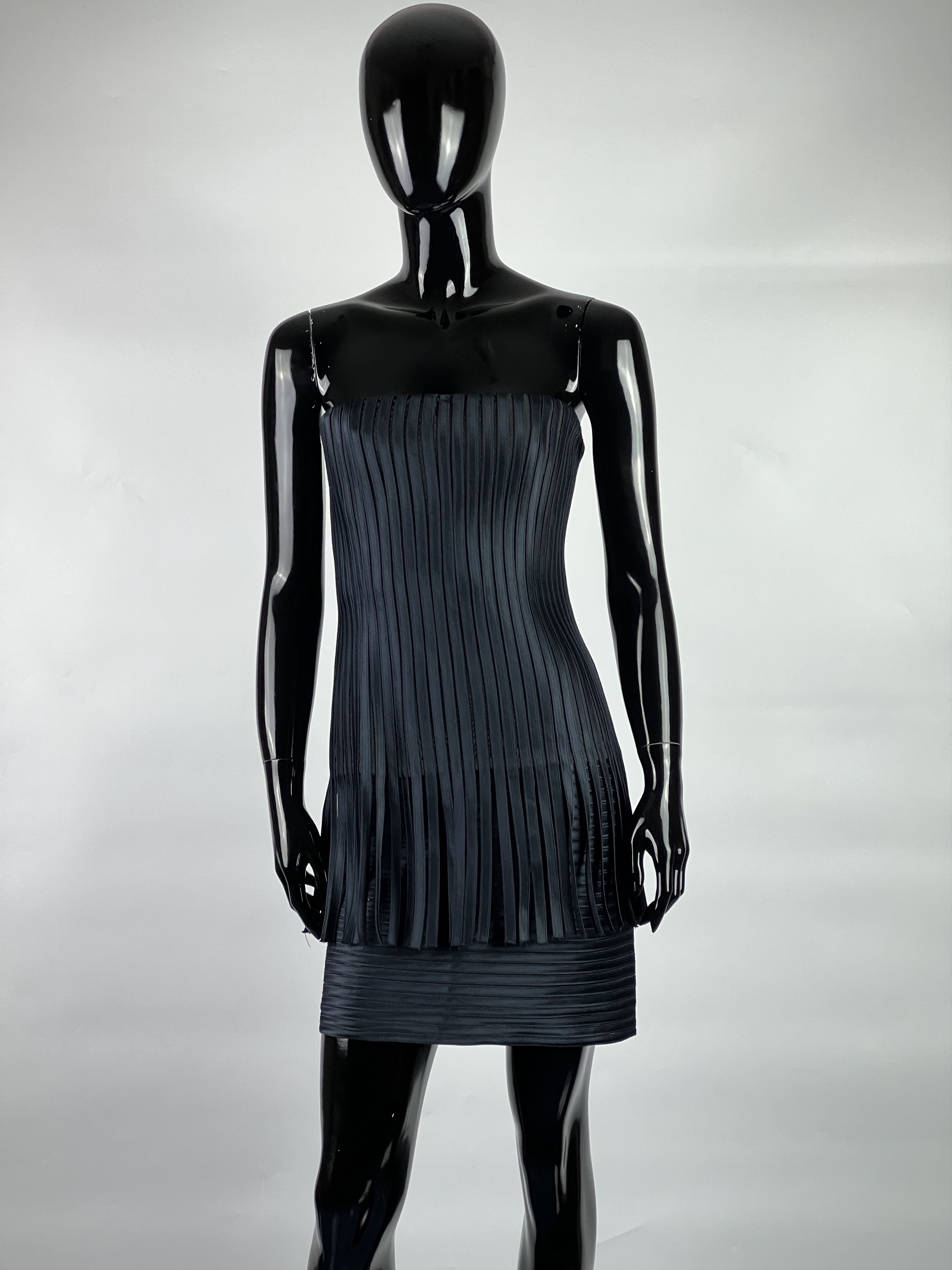 Bcbgmaxazria BCBG Max Azria Sleeveless Short Fringes Ribbon Corset Dress Size XS / US 0-2 / IT 36-38 - 1 Thumbnail