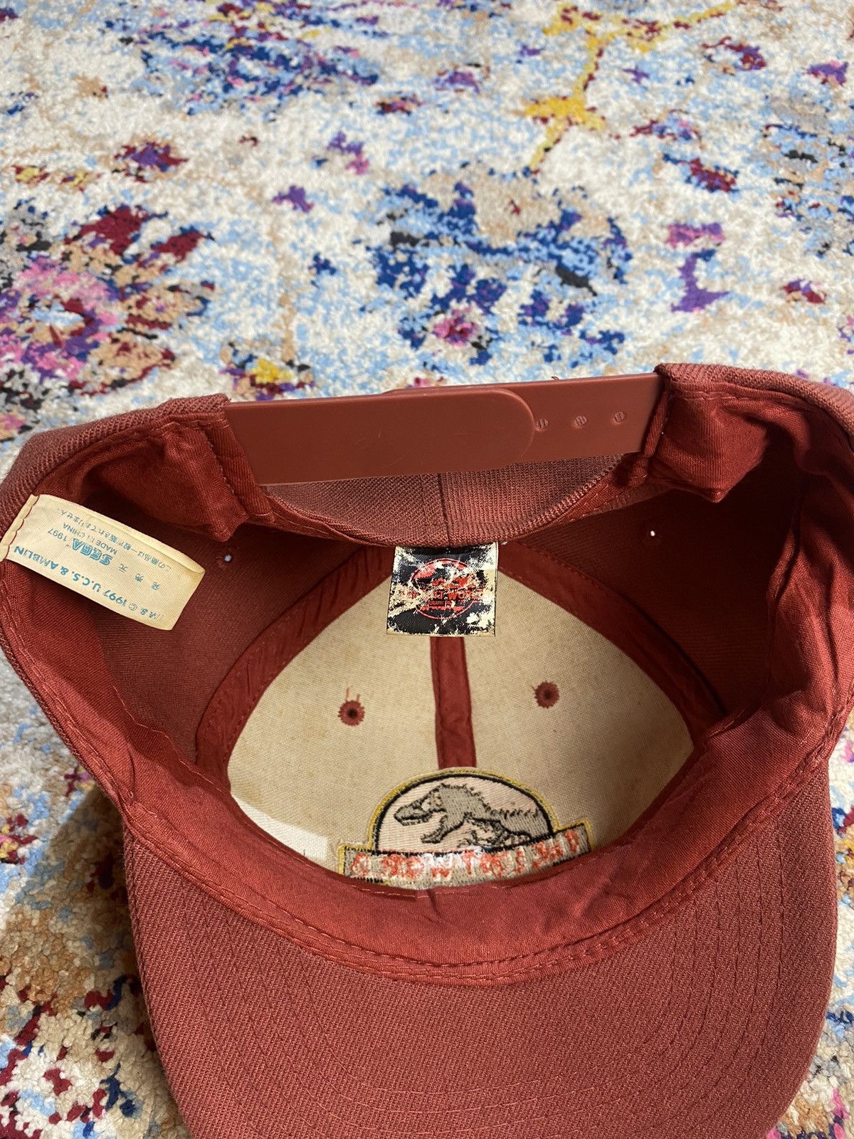 Other VINTAGE 90s THE LOST WORLD JURASSIC PARK SAMPLE HATS Size ONE SIZE - 11 Thumbnail