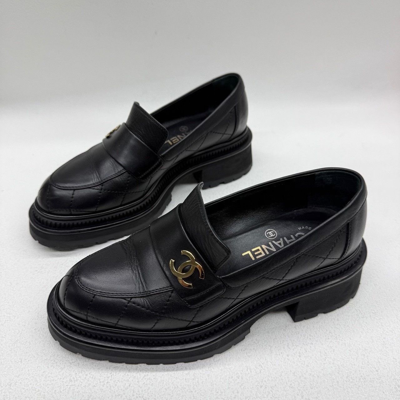 Chanel Chanel Plaid Black Lowtop Sneakers us_6 Women Size US 6 / IT 36 - 1 Thumbnail