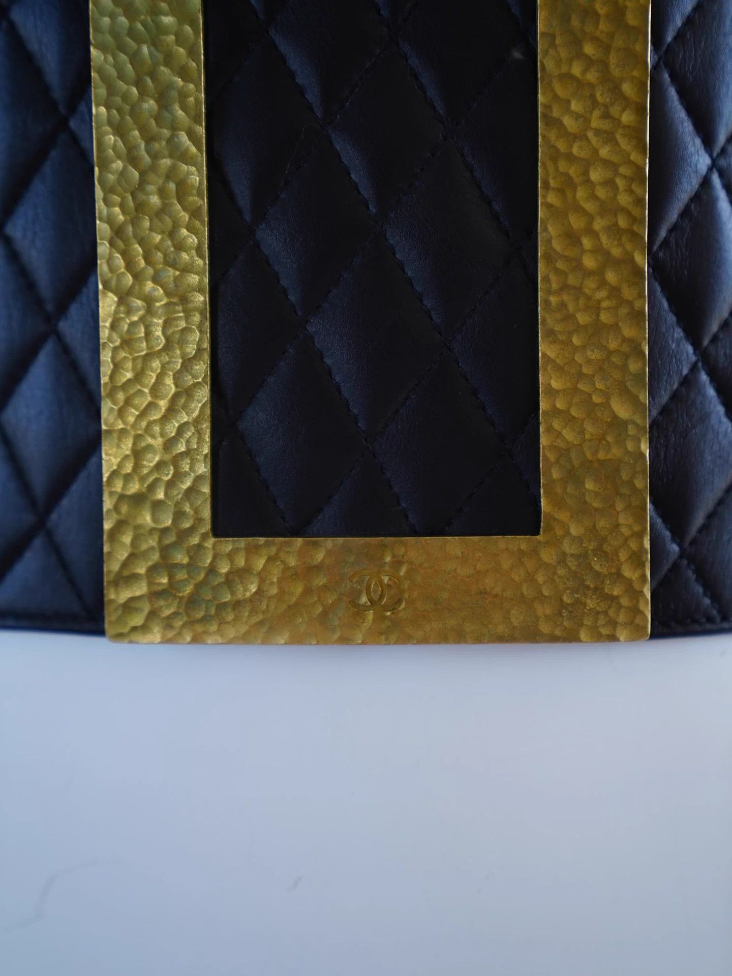 Chanel Chanel 1994 Quilted Black & Gold Wide Belt 80/32 Size ONE SIZE - 7 Thumbnail