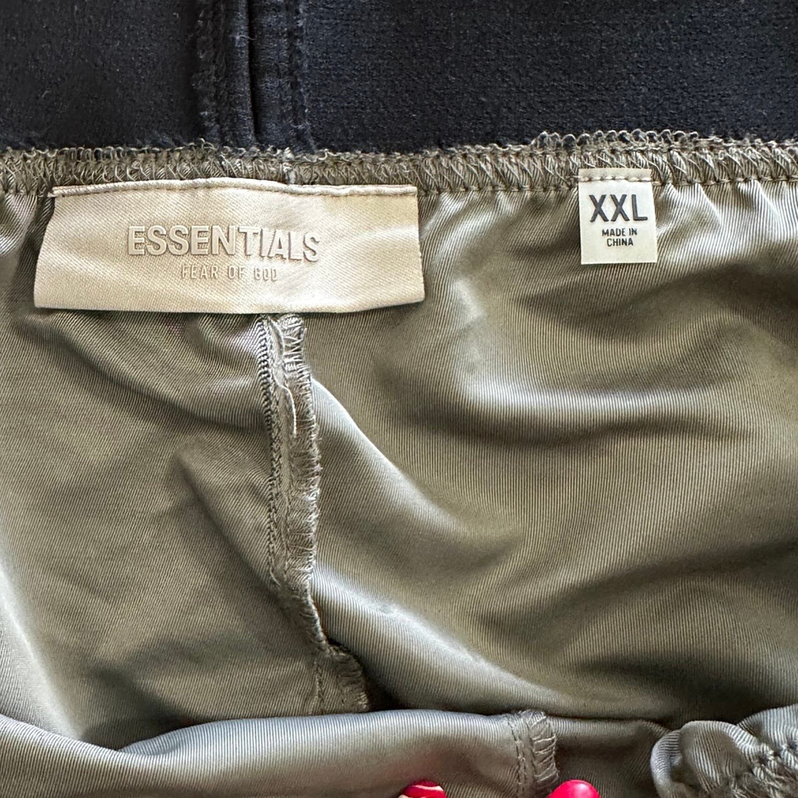 Fear of God The Essentials Pants Essentials Fear Of God Pants Size US 44 / EU 60 - 8 Thumbnail