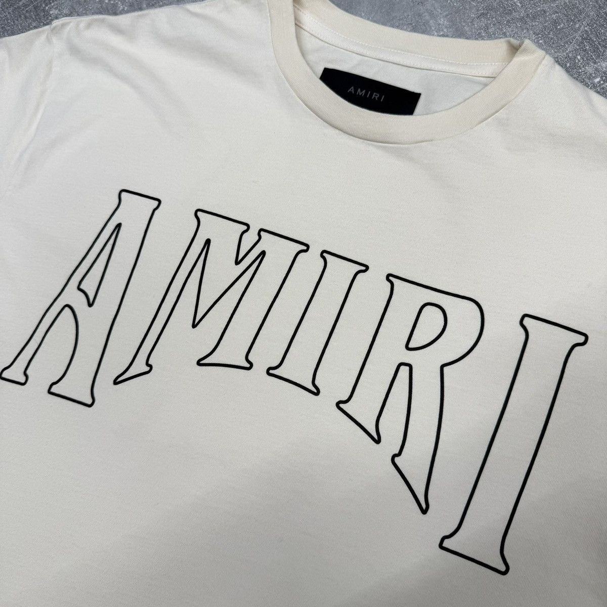 Amiri Amiri Sun Cropped Tee Alabaster. size S. bnwt. rrp £390 Size S / US 4 / IT 40 - 3 Thumbnail