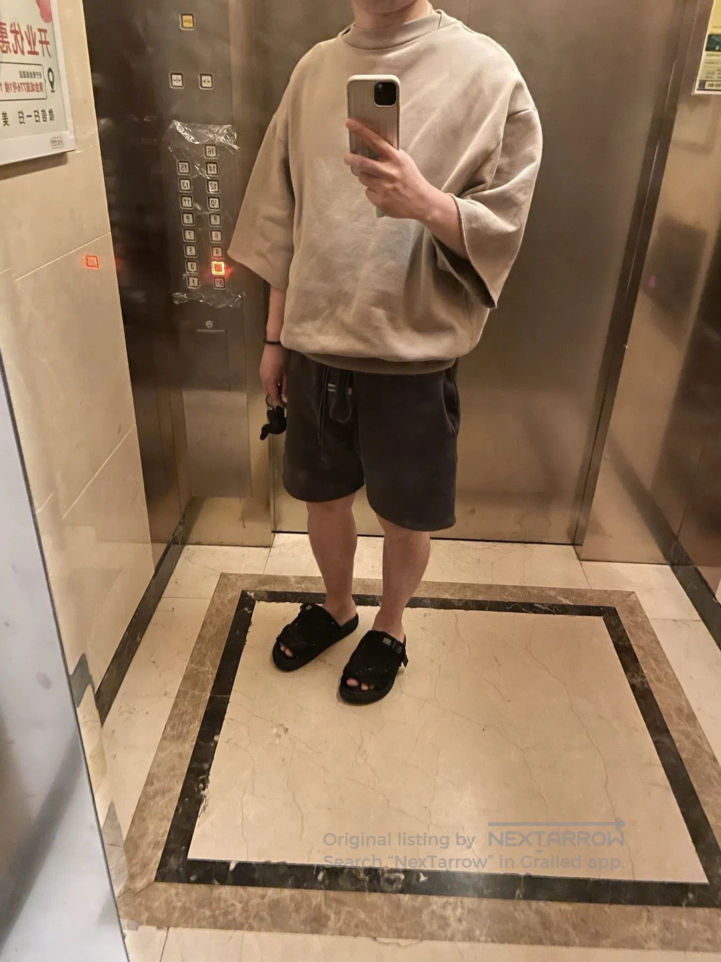 Fear of God fear of god oversized short sleeve sweatshirt. Size US S / EU 44-46 / 1 - 1 Thumbnail