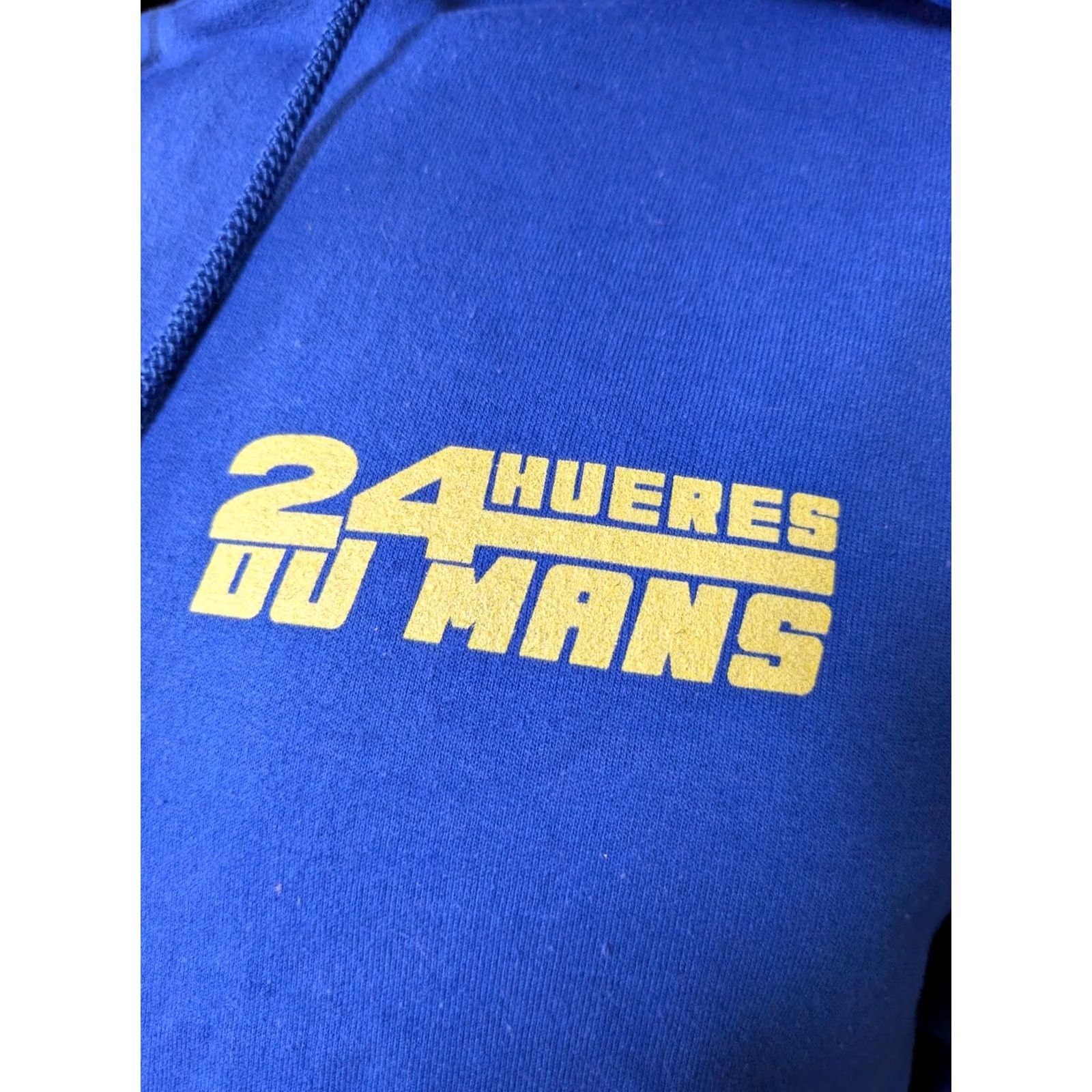 Gildan VINTAGE 24 Hours of Le Mans Hoodie Racing Sweatshirt Gildan M Blue Mens Long Sleeve Hooded Pullover Cars Theme Size US M / EU 48-50 / 2 - 2 Thumbnail