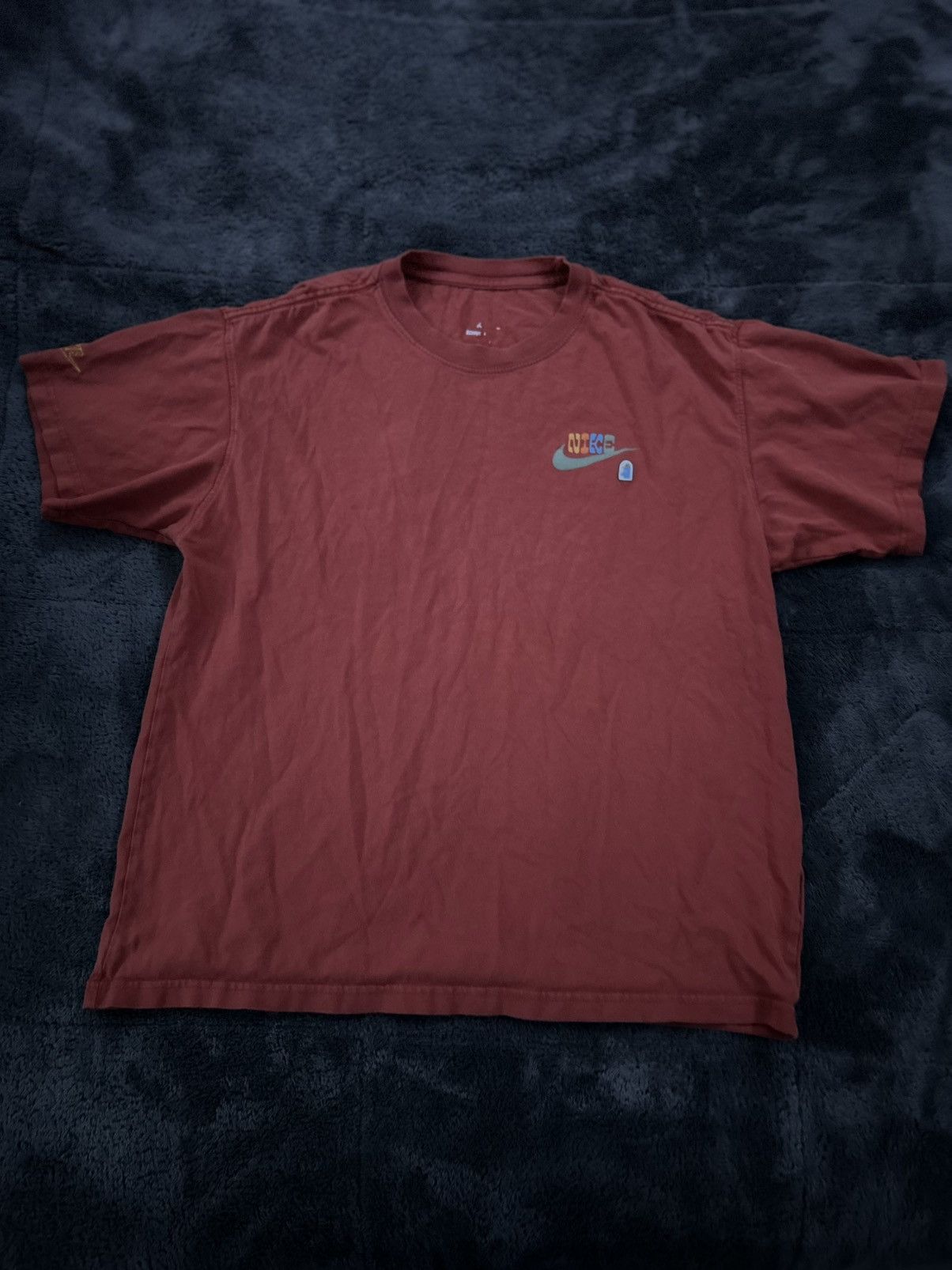 Nike Radiant Sole Nike Tshirt Size US S / EU 44-46 / 1 - 1 Thumbnail