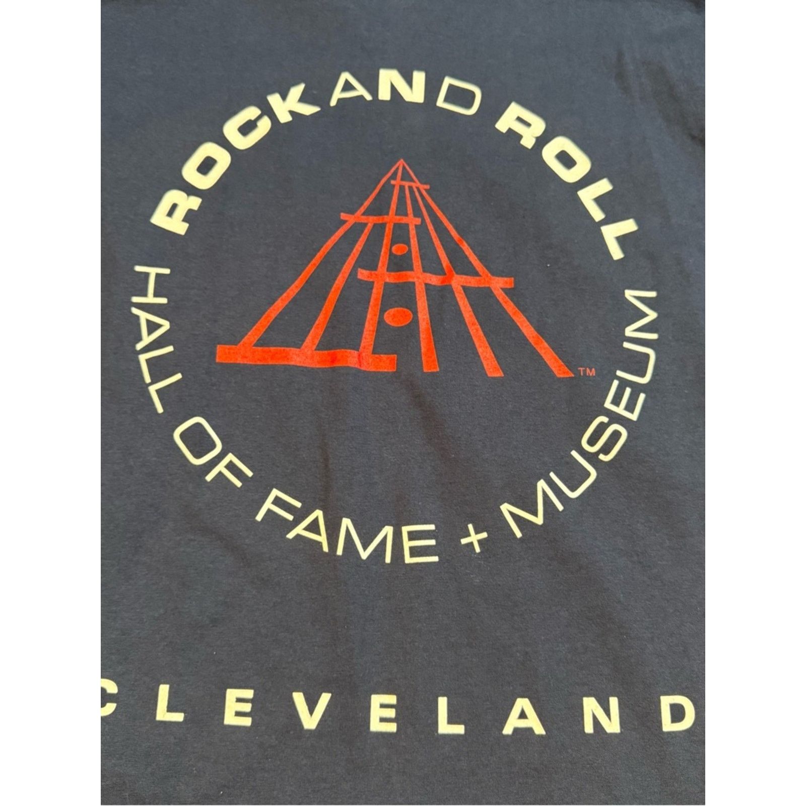 Fruit Of The Loom Rock & Roll Hall of Fame + Museum Navy Blue T-Shirt Size XL Size US XL / EU 56 / 4 - 8 Thumbnail