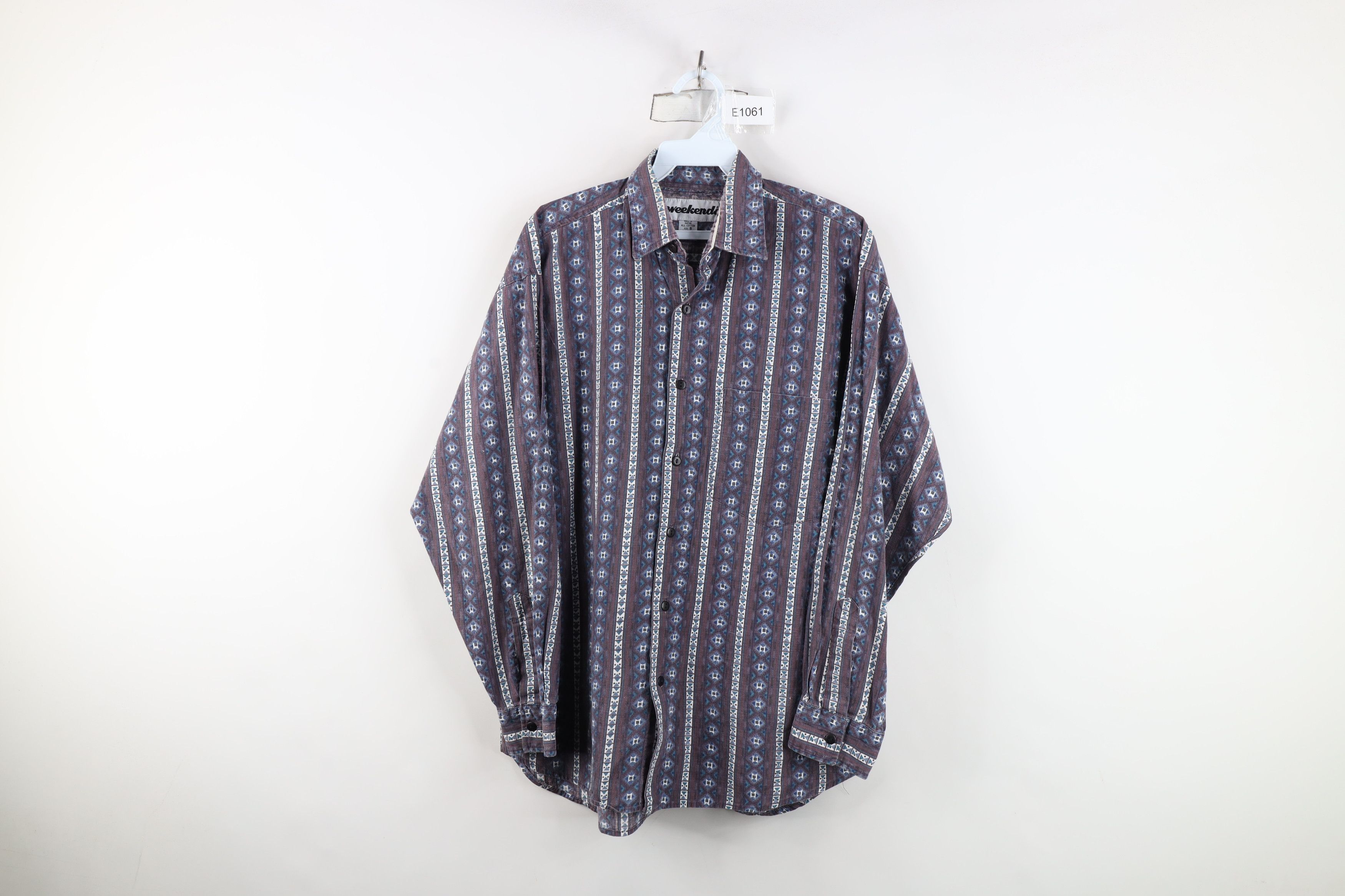 Vintage Vintage 90s Streetwear Geometric Collared Button Shirt Size US S / EU 44-46 / 1 - 1 Thumbnail