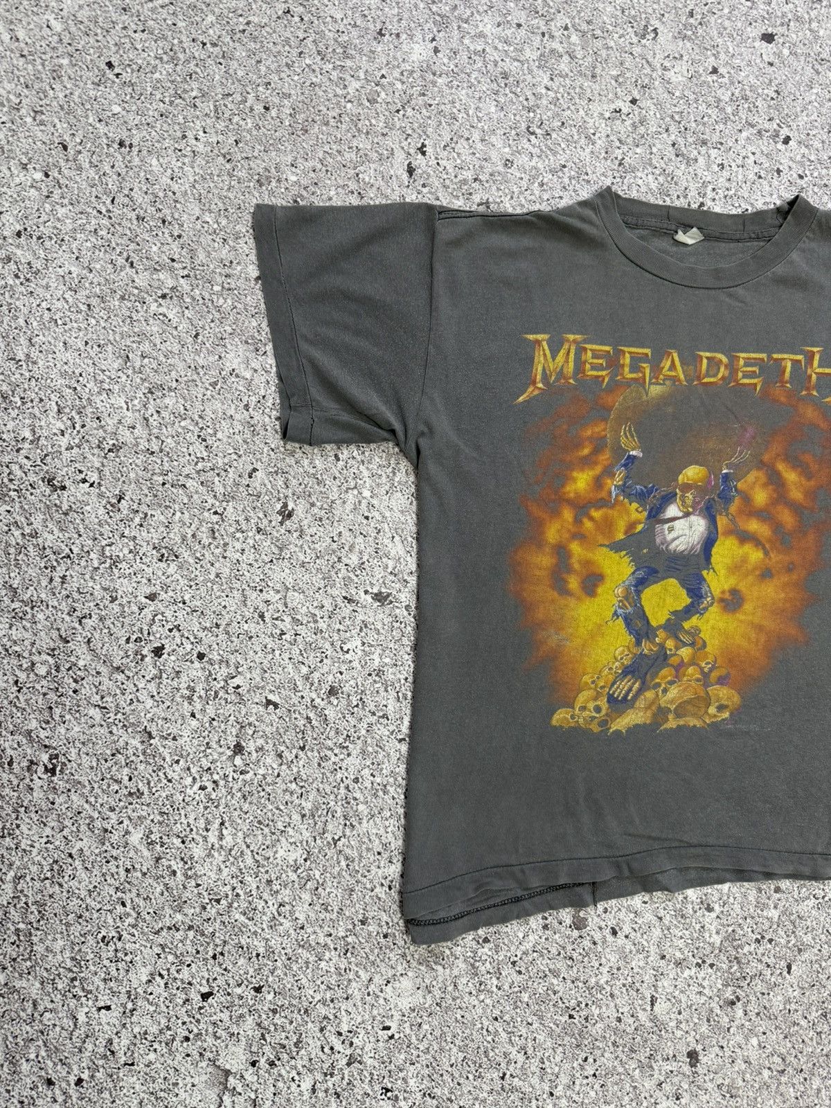 Band Tees × Vintage Vintage Megadeth Tour 1990 Oxidation Of Nation T-Shirt Size US XL / EU 56 / 4 - 4 Thumbnail