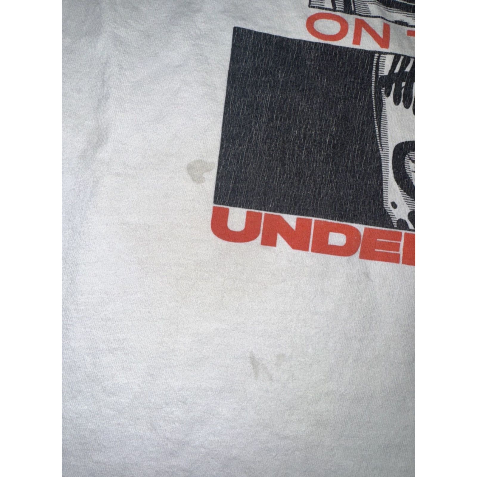 Undefeated VINTAGE Undefeated T-Shirt Mens Small White 19x25 shirts graphic Size US S / EU 44-46 / 1 - 3 Thumbnail
