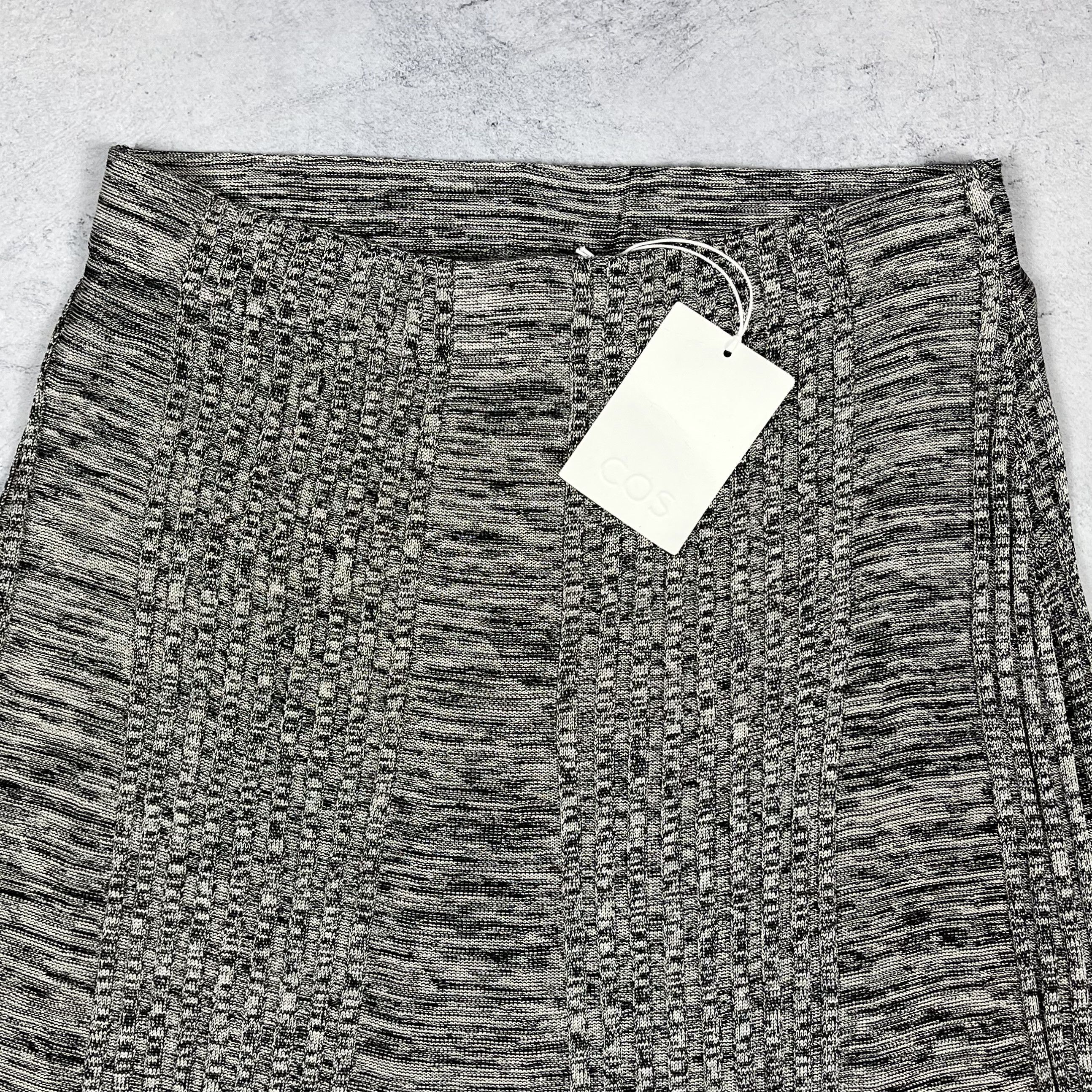 Cos NWT COS Flared Ribbed-Panel Midi Skirt Size 32" / US 10 / IT 46 - 6 Thumbnail