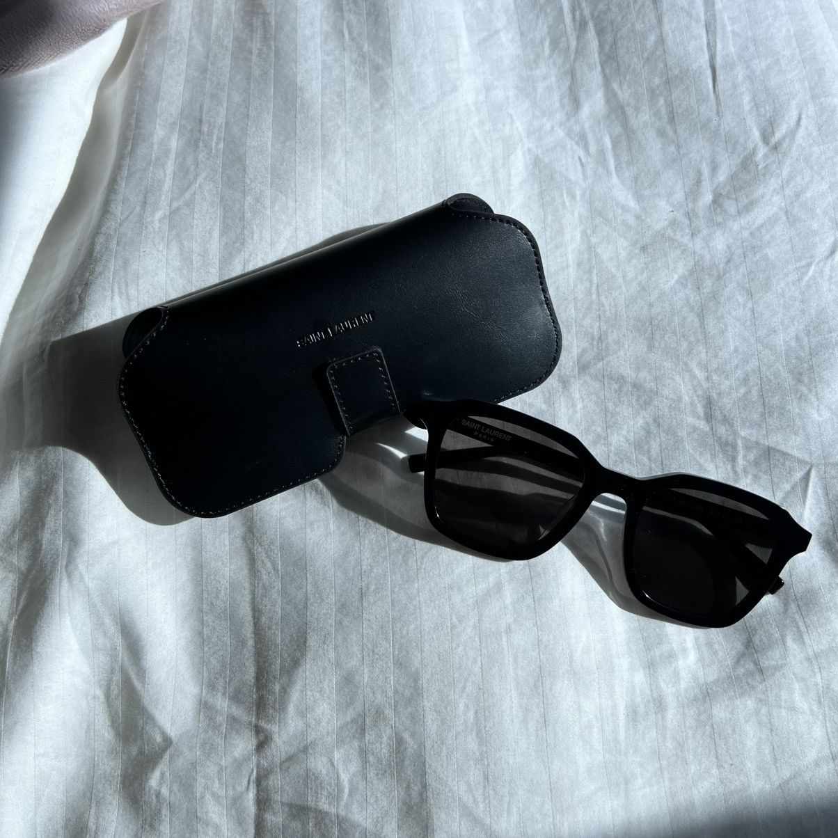 Saint Laurent Paris Saint Laurent Black Square Sunglasses Size ONE SIZE - 4 Thumbnail