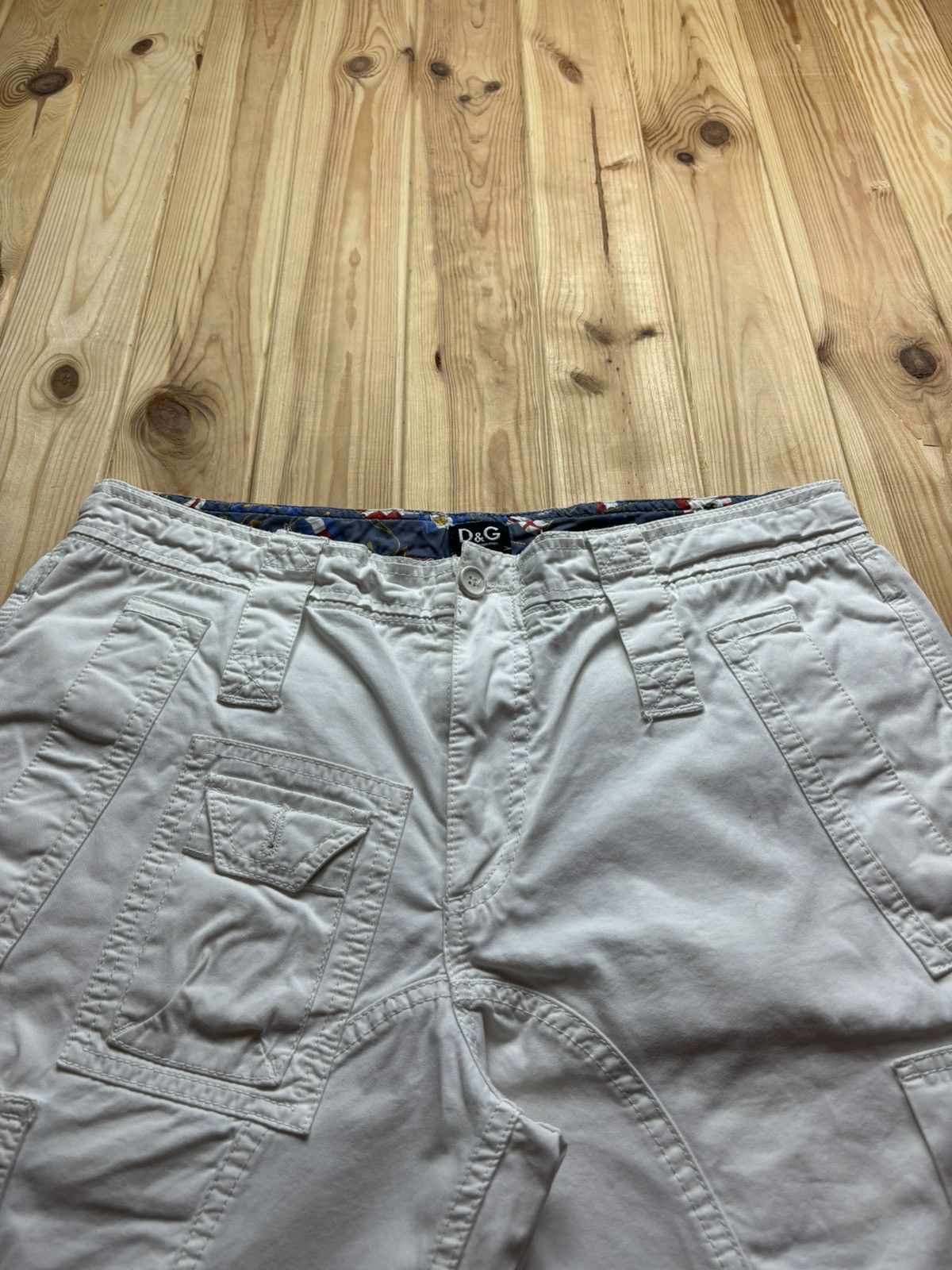 Dolce & Gabbana Cargo shorts Dolce&Gabbana Multipocket with a lot of pockets Size US 30 / EU 46 - 4 Thumbnail