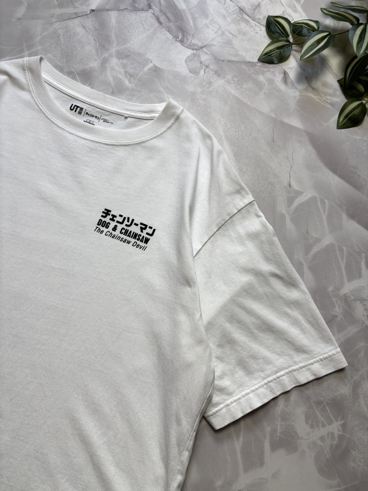 Uniqlo Uniqlo UT Chainsaw Man x Kosuke Kawamura T-Shirt Pochita Size US L / EU 52-54 / 3 - 3 Thumbnail