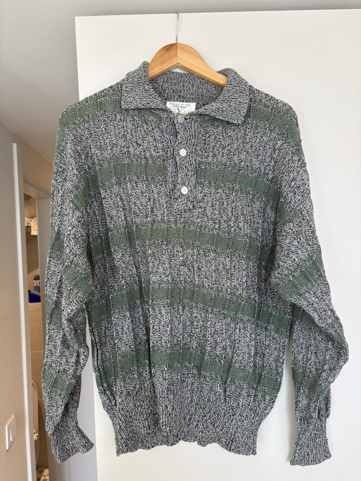 Valentino Archive Valentino Collared Shirt Size US M / EU 48-50 / 2 - 4 Thumbnail