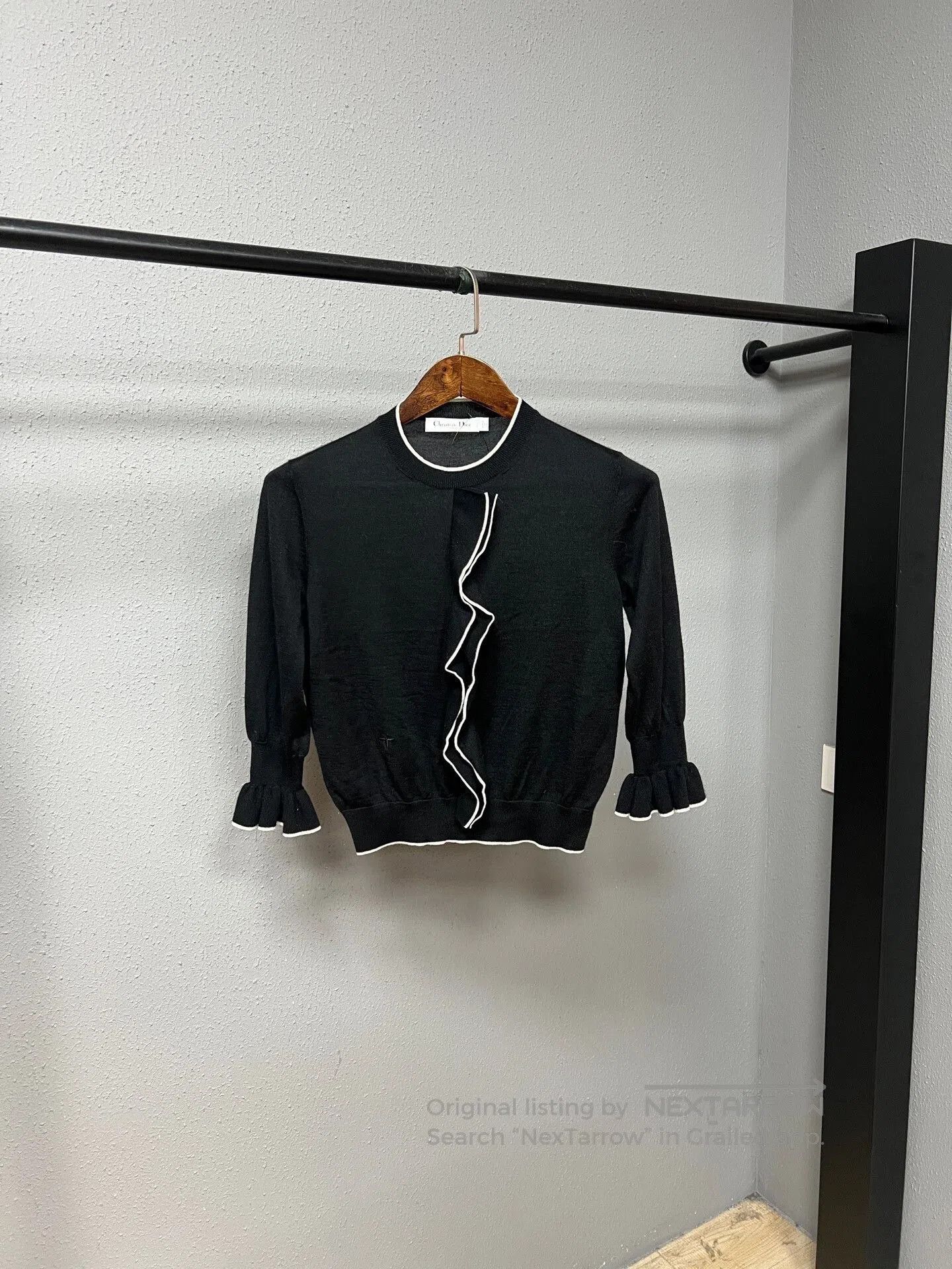 Dior black ruffled cashmere sweater by Dior. Size M / US 6-8 / IT 42-44 - 1 Thumbnail