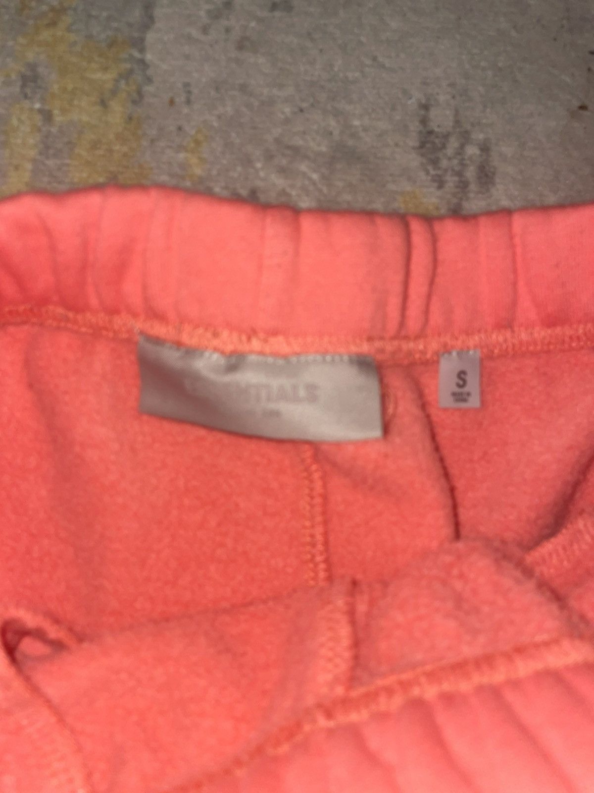 Essentials Essential Shorts - Coral Size US 30 / EU 46 - 4 Thumbnail