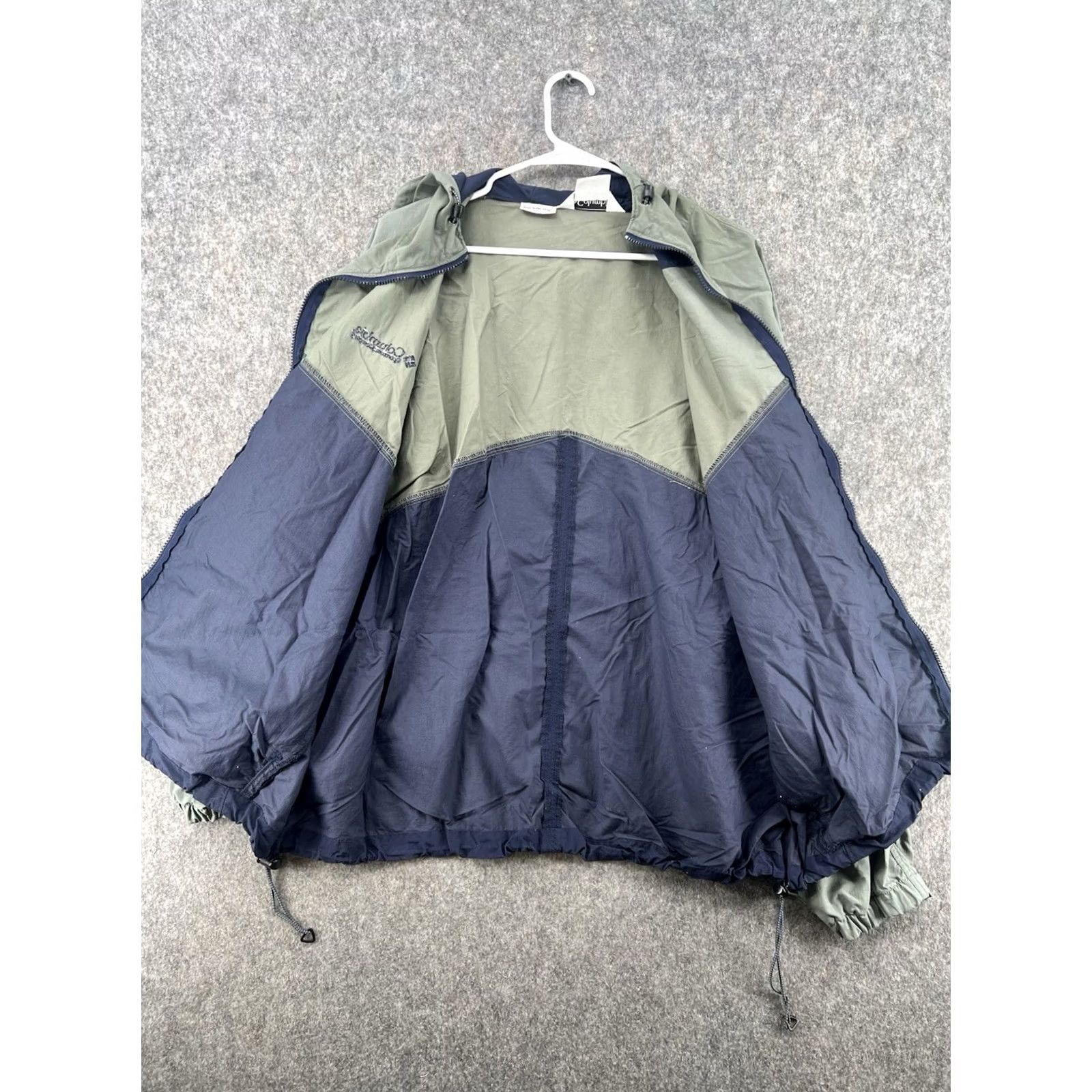 Vintage Columbia Windbreaker Hoodie Jacket Green/Navy Blue XL Outdoor Wear Men Jacket Size US XL / EU 56 / 4 - 5 Thumbnail