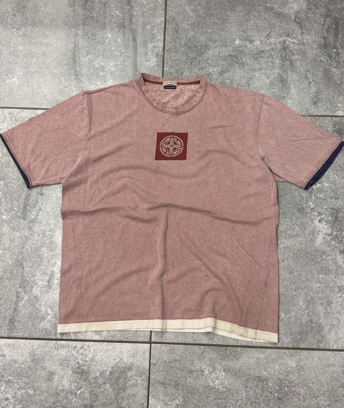 Stone Island Stone Island Pink tee Vintage 90s central logo Size US XL / EU 56 / 4 - 2 Thumbnail