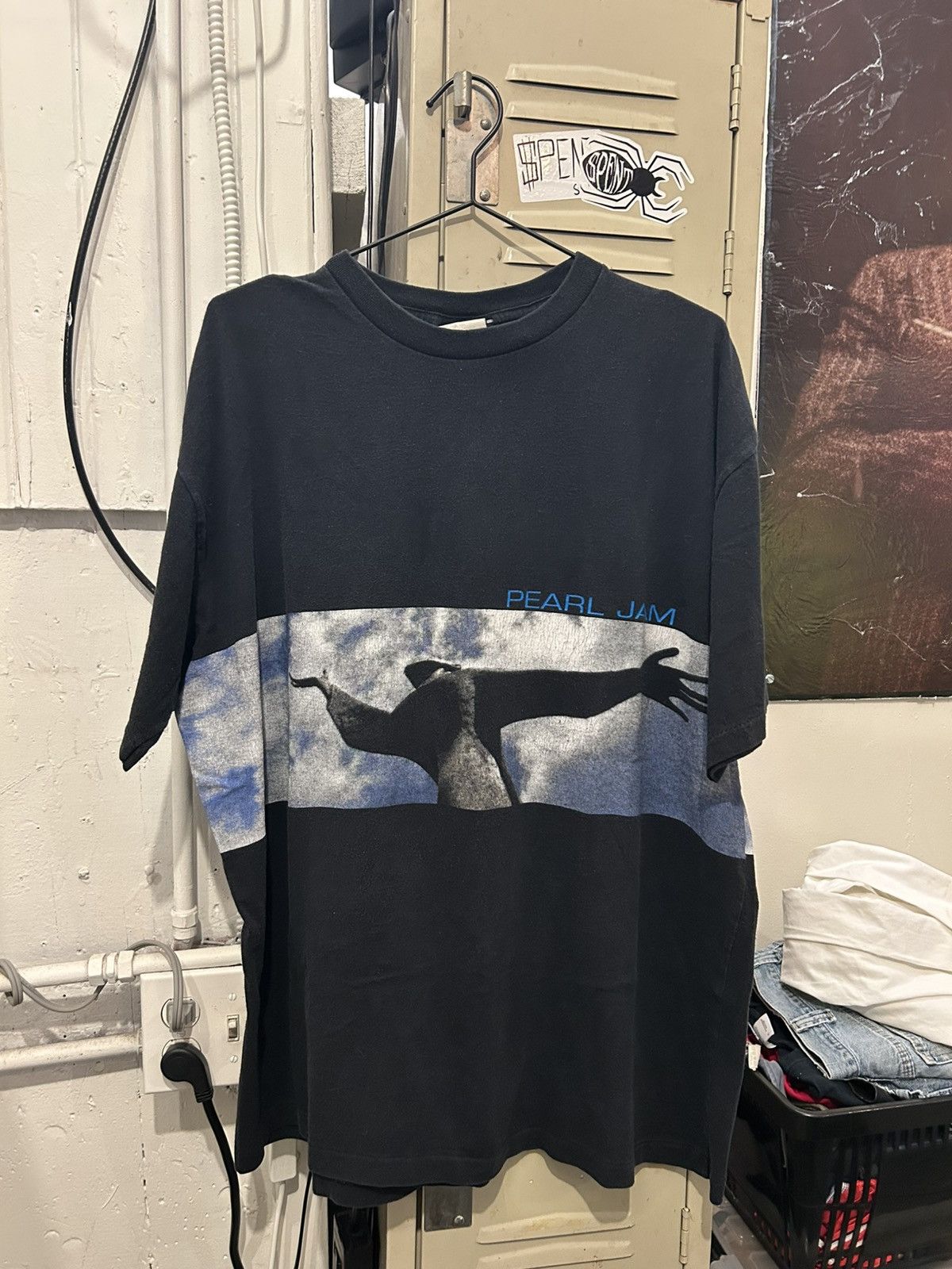 Vintage Pearl Jam tour shirt