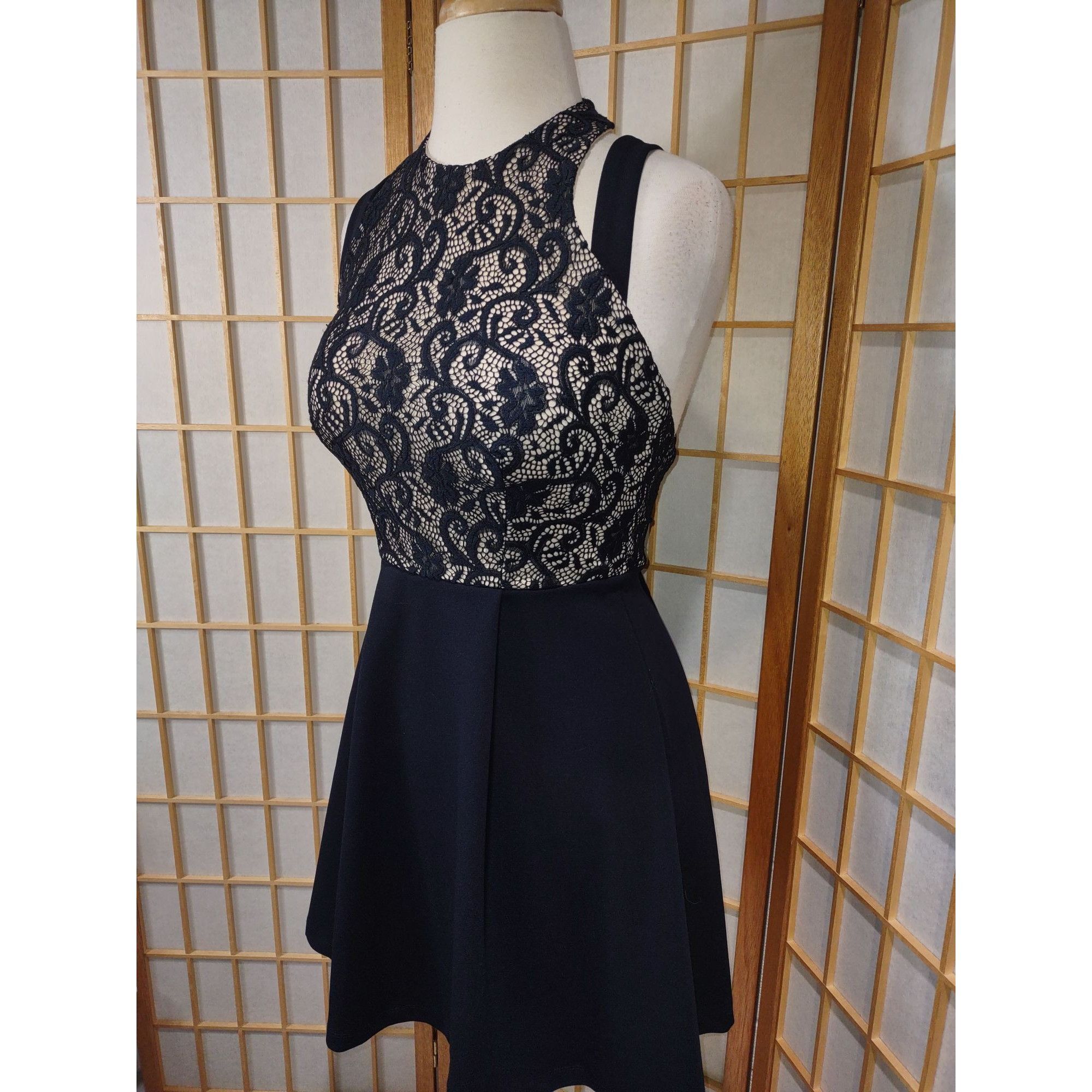 Other TeezeMe Sz 1/2 Lace Halter Dress Size XS / US 0-2 / IT 36-38 - 9 Thumbnail