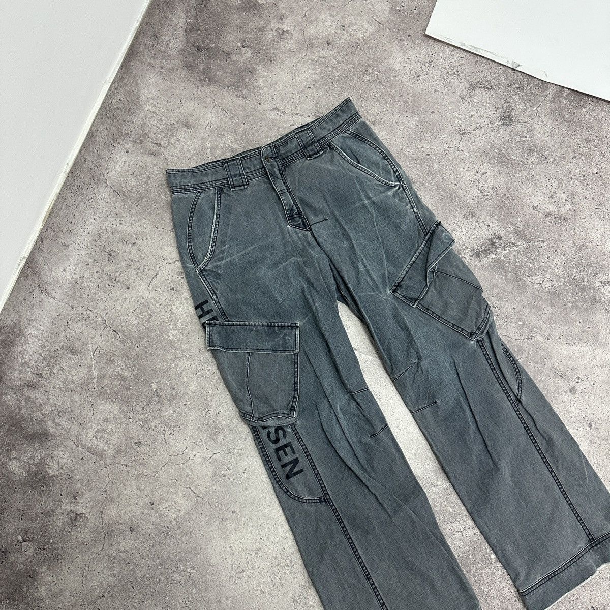 Helly Hansen Vintage 90s Helly Hansen Cargo washed distressed jeans y2k Size US 33 - 4 Thumbnail