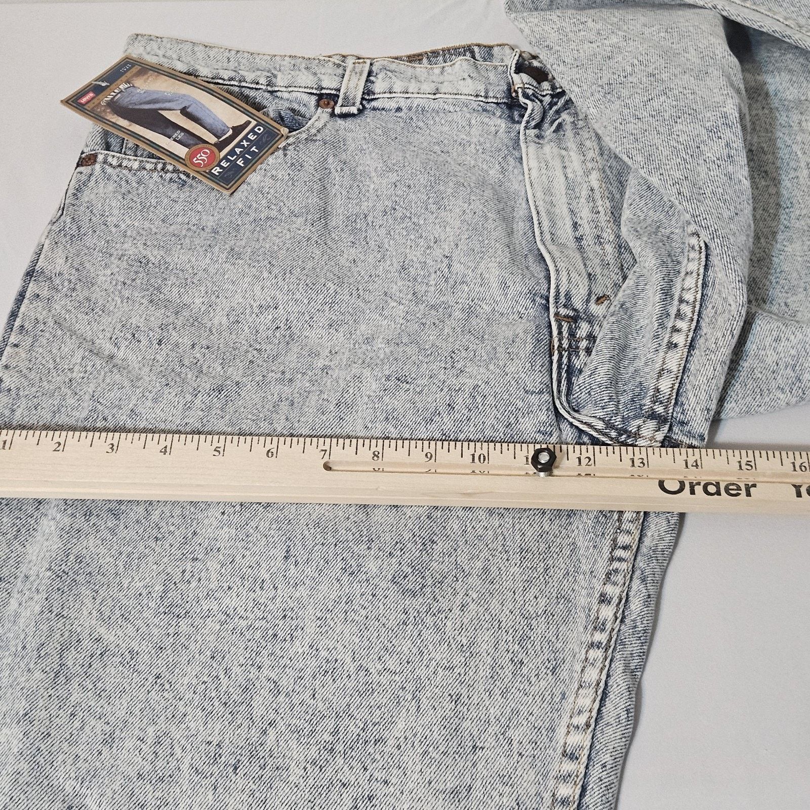 Levi's NWT Levi’s 550 Relaxed VTG '81 Men's Jeans 40x32 STONE WASH Size US 40 / EU 56 - 8 Thumbnail