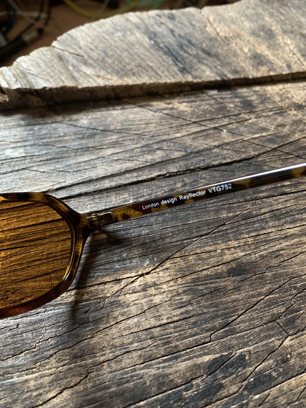 Vintage Vintage tortoise shell sunglasses Size ONE SIZE - 6 Thumbnail