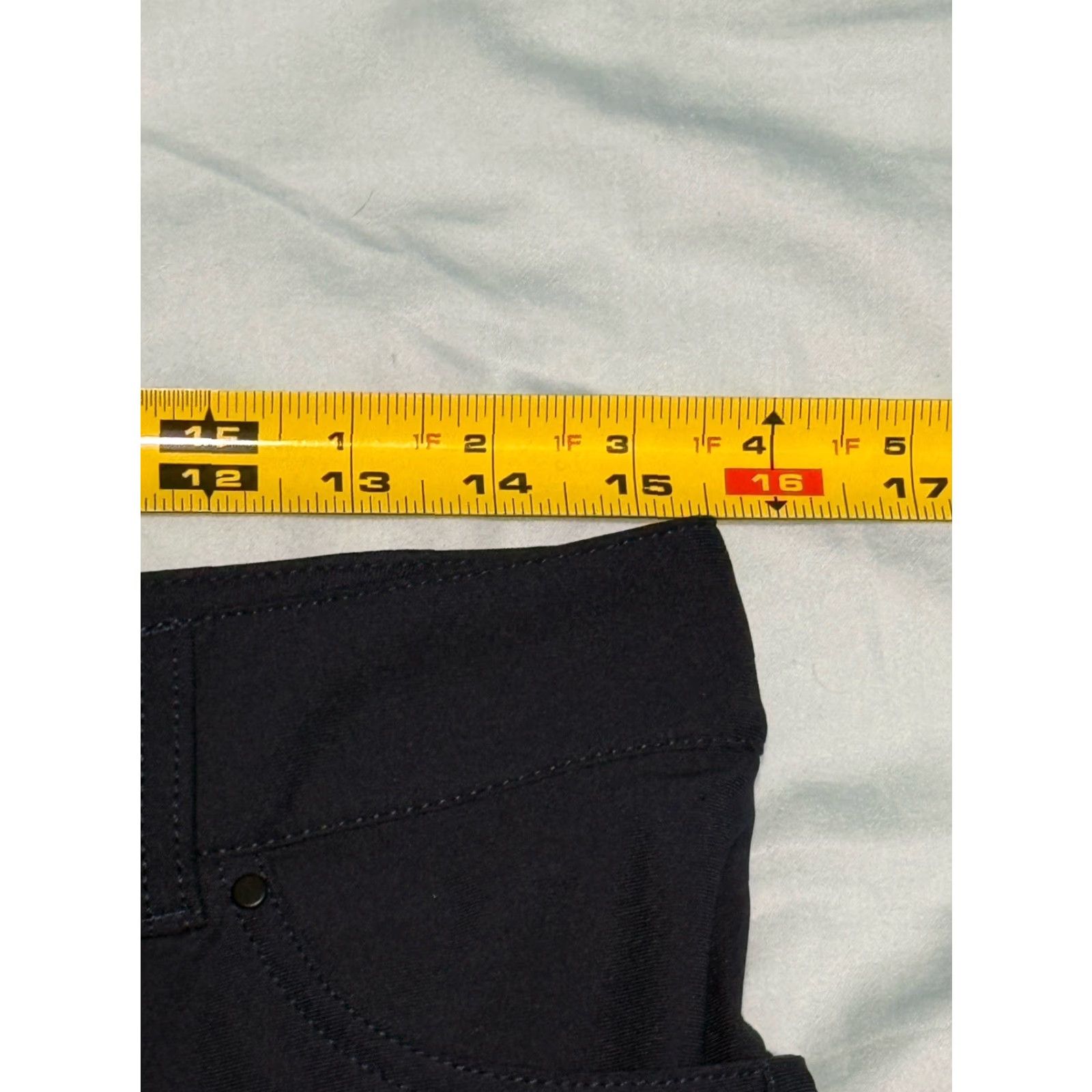 Lululemon Lululemon Women’s City Sleek 5 Pocket 7/8 Pant Blue 31x26 Slim Fit Ankle 10 N/A EUC Size 32" / US 10 / IT 46 - 7 Thumbnail