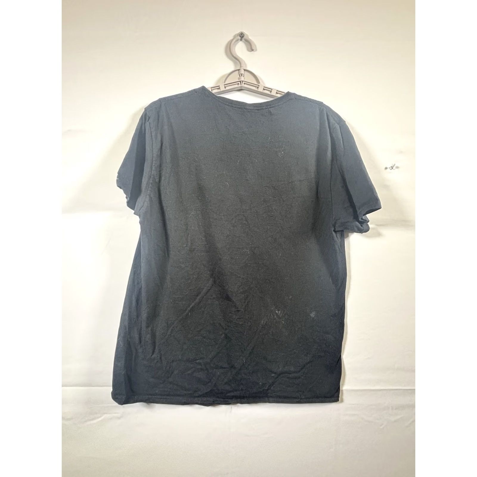 Vintage AC/DC T-Shirt Mens Large Black Back In Black World Tour 1980-1981 Graphic Tee Size US L / EU 52-54 / 3 - 7 Thumbnail