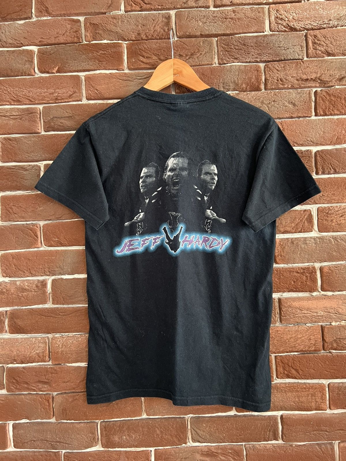 Vintage Vintage 00s Jeff Hardy Big Head Grail WWE WWF TSHIRT Hype Size US S / EU 44-46 / 1 - 2 Thumbnail