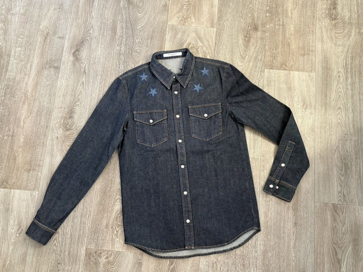 Givenchy Givenchy Star Denim Button Up Shirt – Dark Wash Size US S / EU 44-46 / 1 - 1 Thumbnail