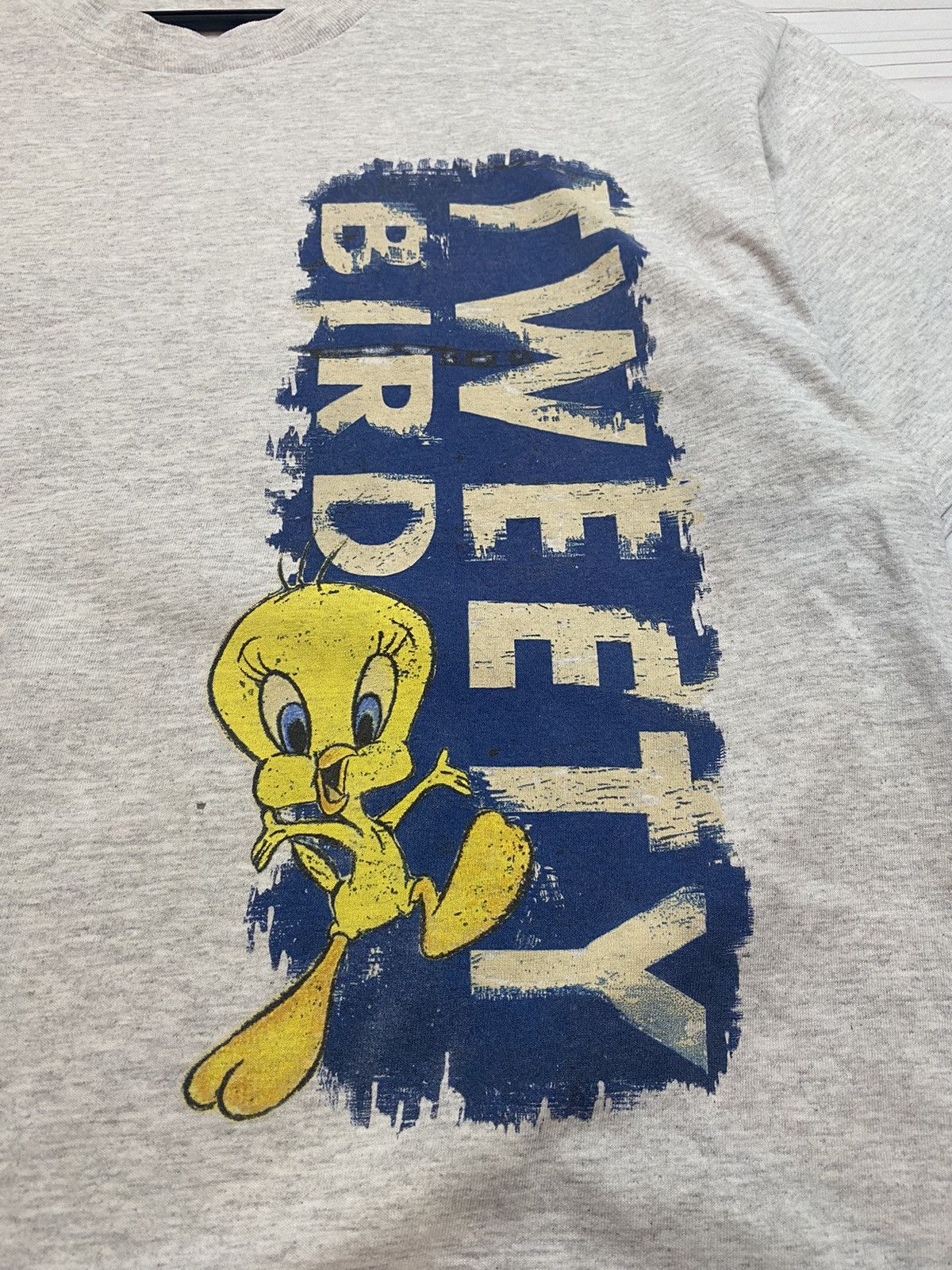 Vintage Vintage Warner Bros. 90’s tweety bird y2k aop t shirt Size US XL / EU 56 / 4 - 8 Thumbnail
