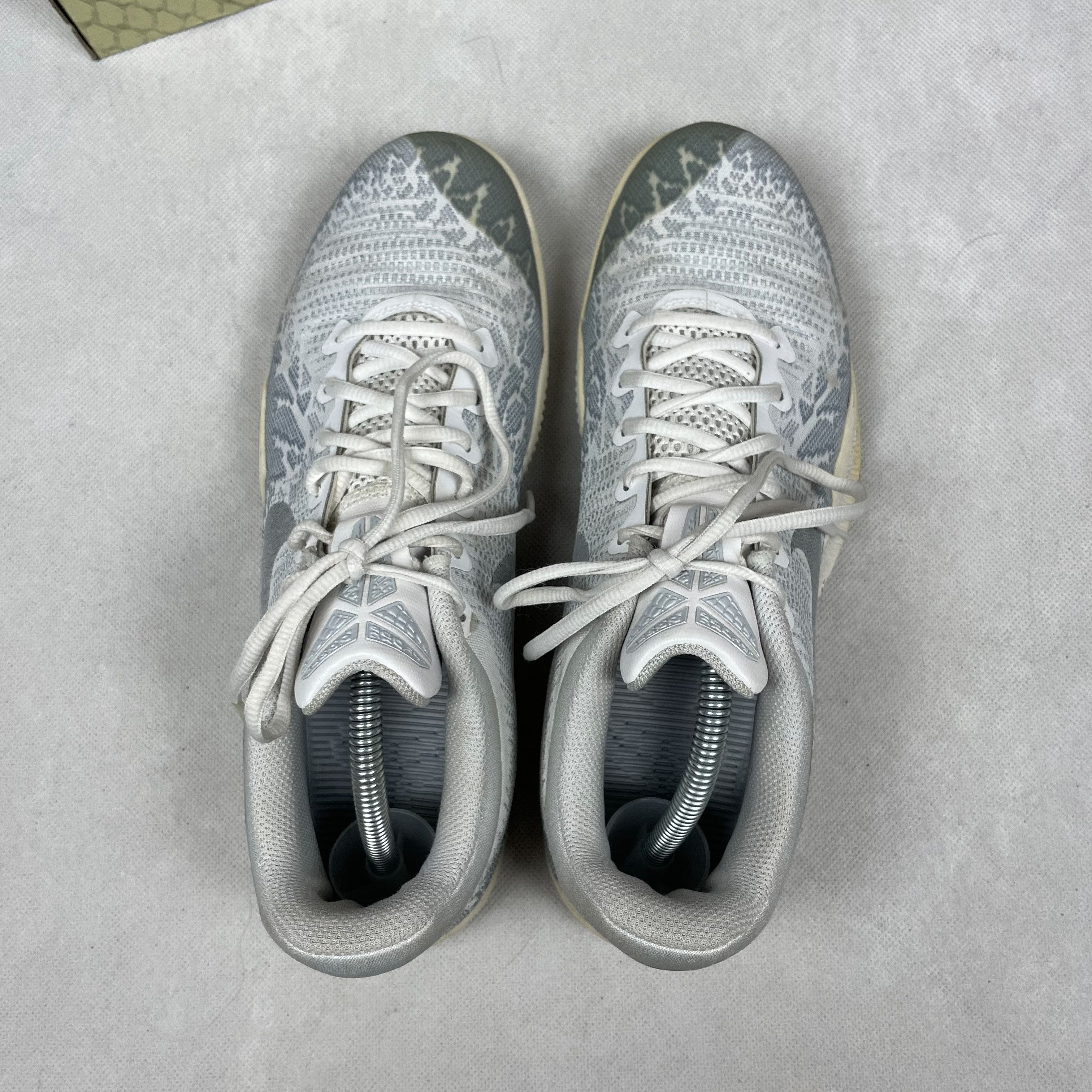 Nike Nike Mamba Rage 908972-100 Men's White Basketball Shoes 10 Size US 10 / EU 43 - 2 Thumbnail