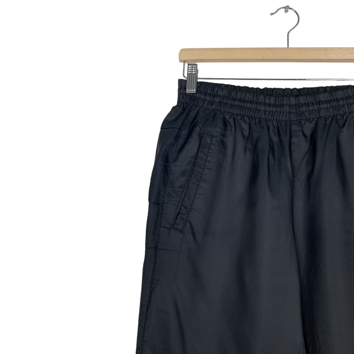 Umbro UMBRO Embroidery Logo Track Pant #0171-C9 Size US 30 / EU 46 - 7 Thumbnail